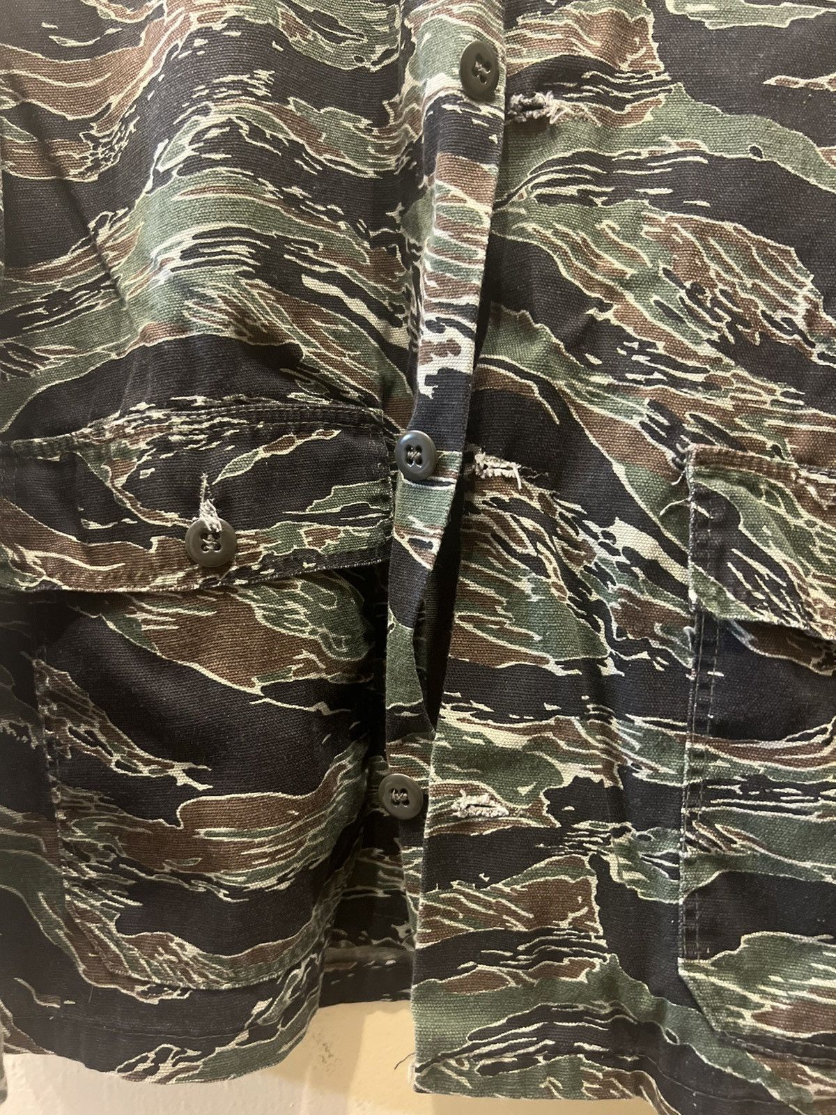 Other Vintage Military DPM Woodland Camo button up Size US M / EU 48-50 / 2 - 2 Thumbnail