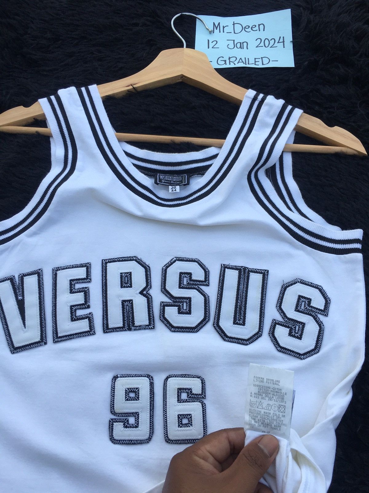 Versus Versace Rare Vintage Versus Gianni Versace Sleeveless Top Size XS / US 0-2 / IT 36-38 - 11 Thumbnail