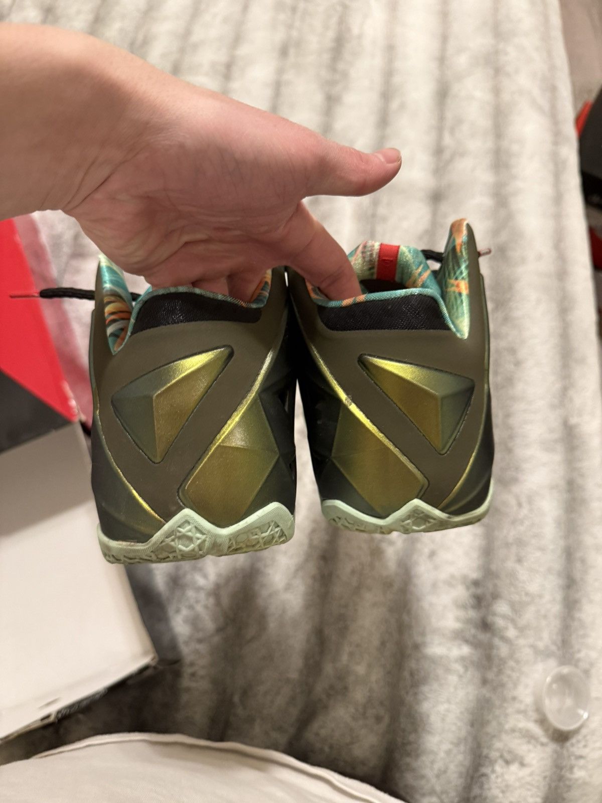 Nike Nike LeBron 11 ‘Kings Pride’ Size US 10.5 / EU 43-44 - 5 Thumbnail