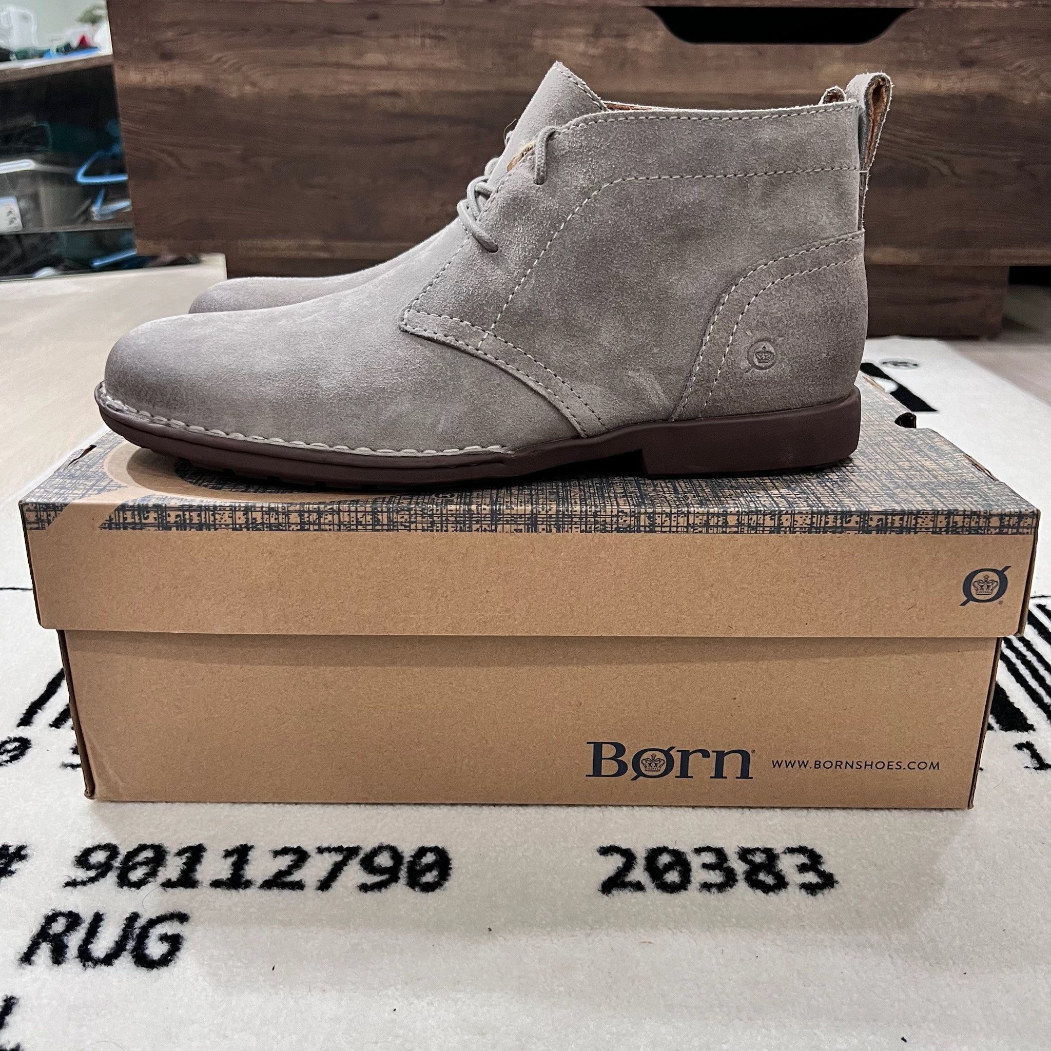 Born Børn Seth Suede Chukka Boot Taupe Suede Ankle Boots Size US 11.5 / EU 44-45 - 3 Thumbnail