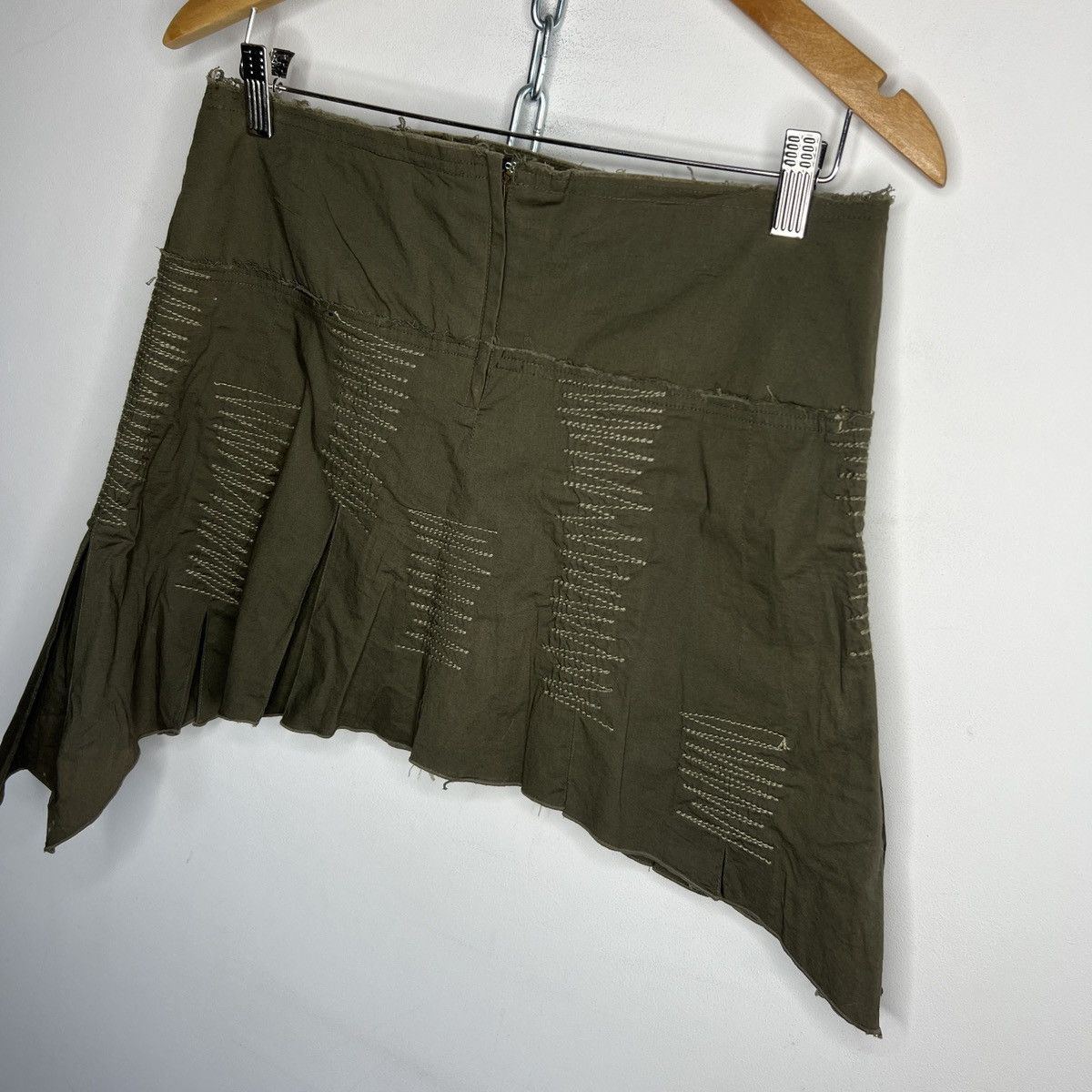 Japanese Brand Tactical asymmetric patchwork cargo mini skirt y2k 00s Size 30" / US 8 / IT 44 - 5 Thumbnail