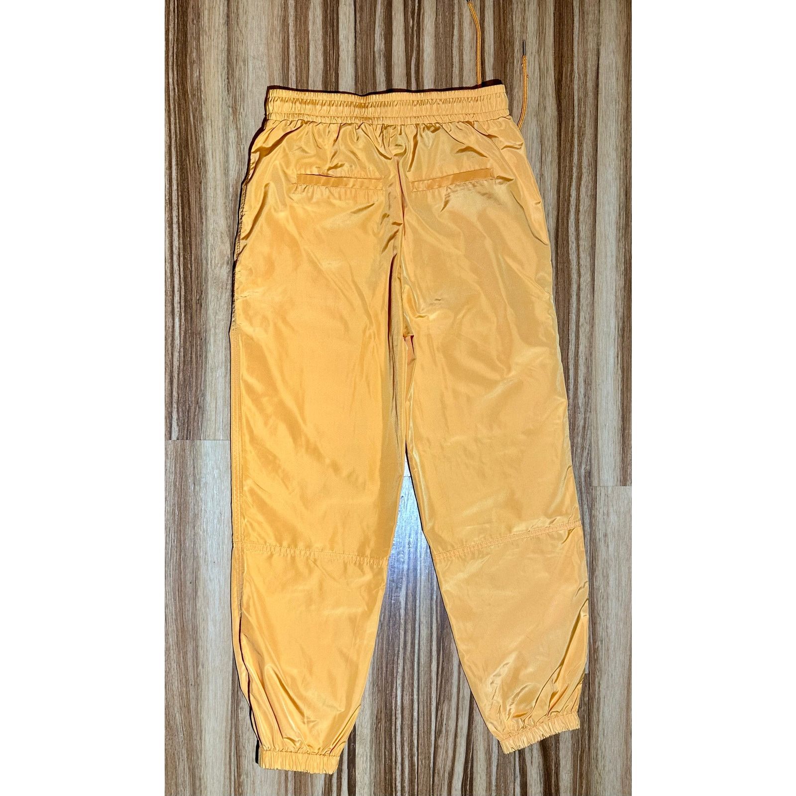 Forever 21 Forever 21 Orange Windbreaker Cargo Pants Size S Size 26" / US 2 / IT 38 - 5 Thumbnail