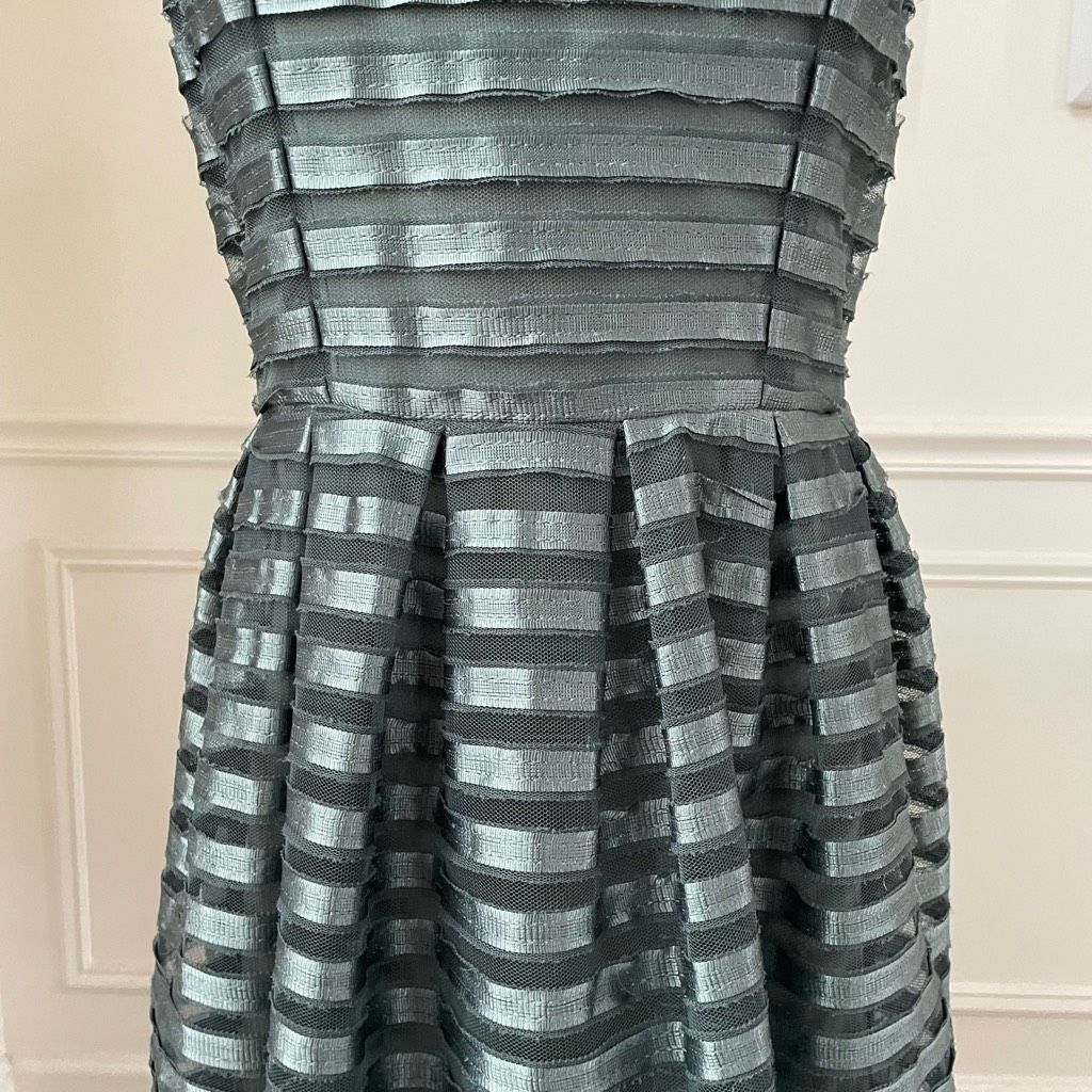 H&M H&M Green Contrast Ribbon Fit and Flare Dress S Size S / US 4 / IT 40 - 3 Thumbnail
