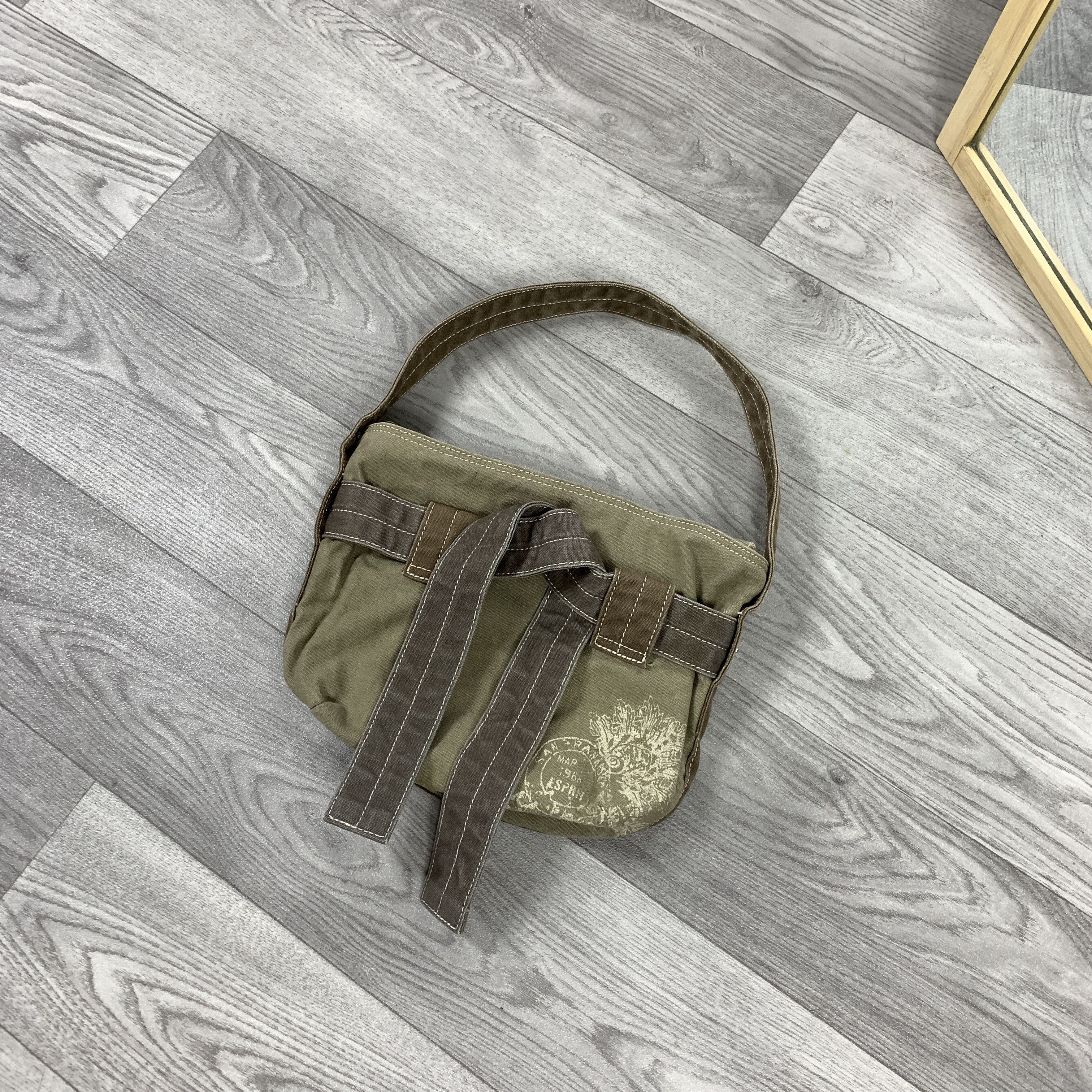 Vintage Vintage Y2K Bondage Khaki Handle Shoulder Women's Bag Size ONE SIZE - 2 Thumbnail