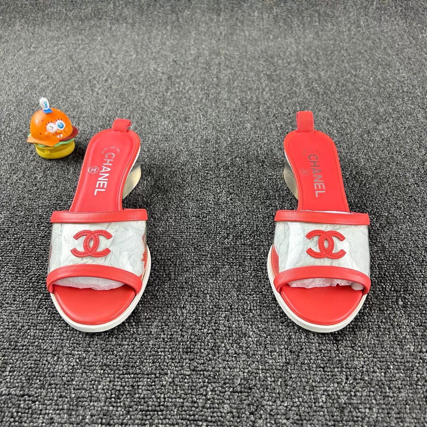 Chanel Chanel Red Double C Low Heel Slides 35.5 Size US 5 / IT 35 - 2 Thumbnail