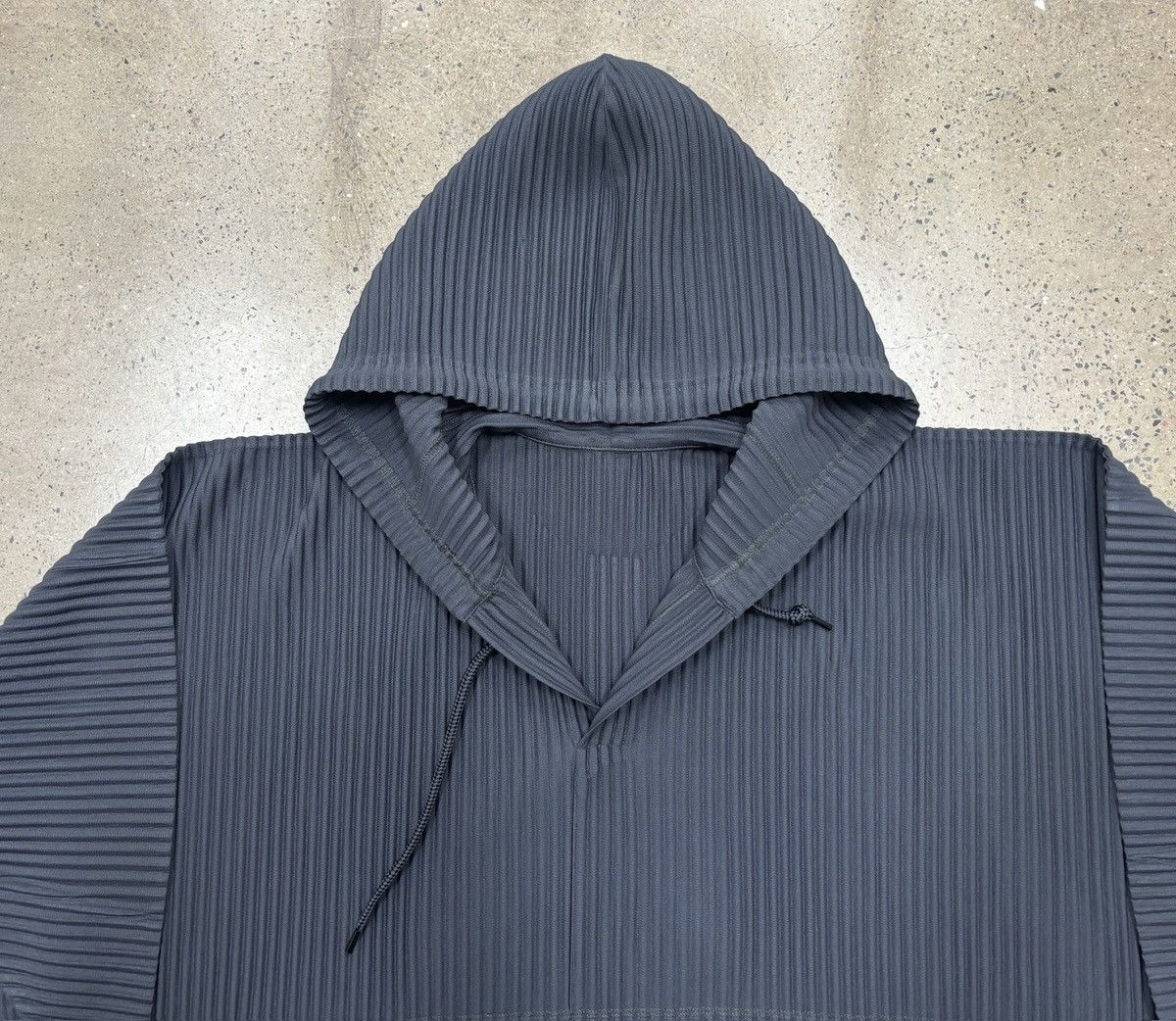 Issey Miyake Issey Miyake Homme Plisse jk106 Hoodie Size US L / EU 52-54 / 3 - 6 Thumbnail