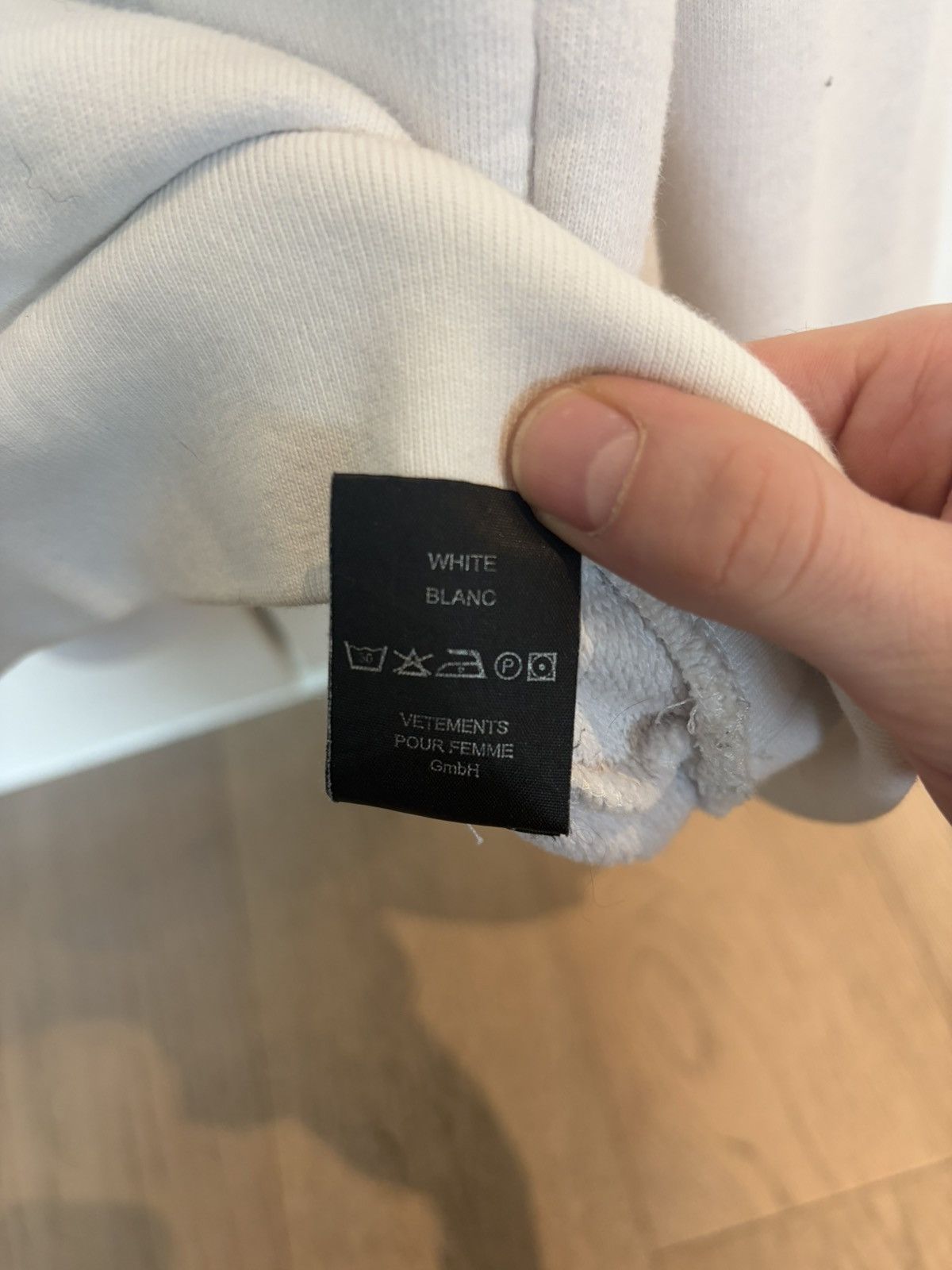 Vetements Vetements Antwerpen Belgium Hoodie Size US M / EU 48-50 / 2 - 7 Thumbnail