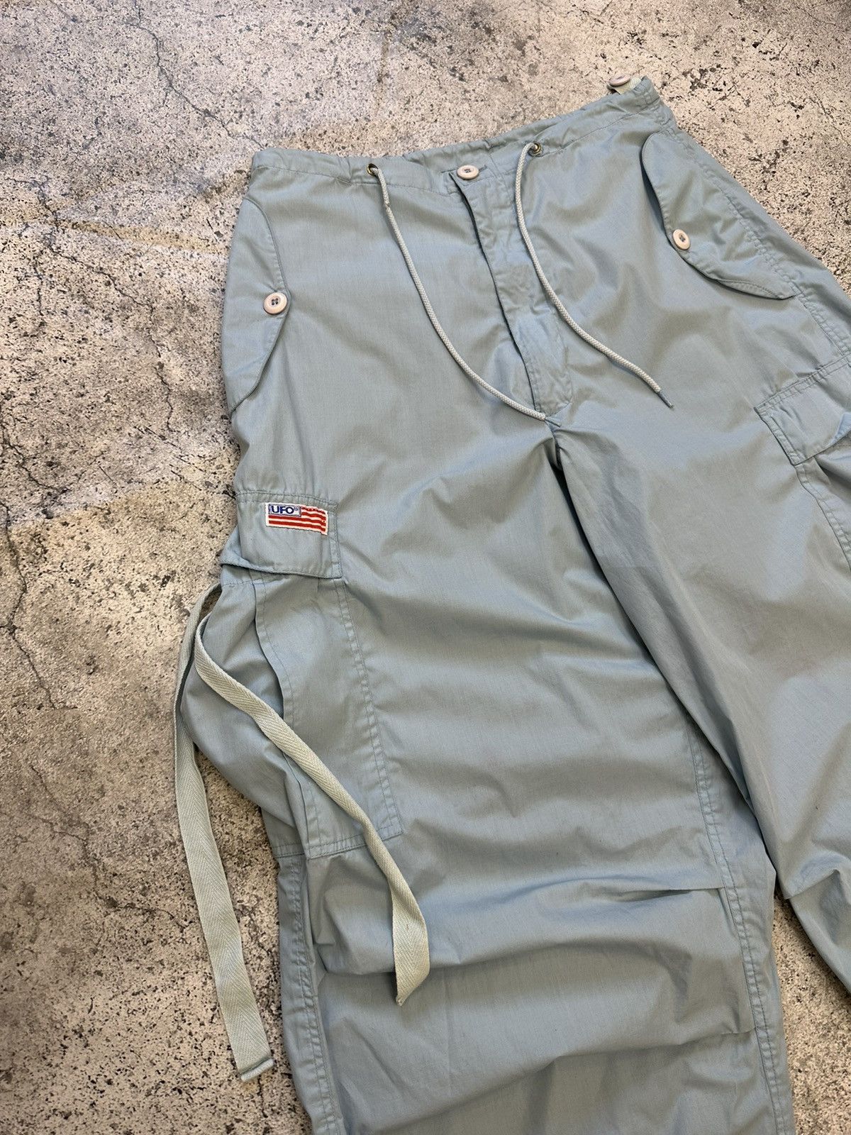 Japanese Brand UFO cargo parachute pants loose fit Size US 30 / EU 46 - 9 Thumbnail