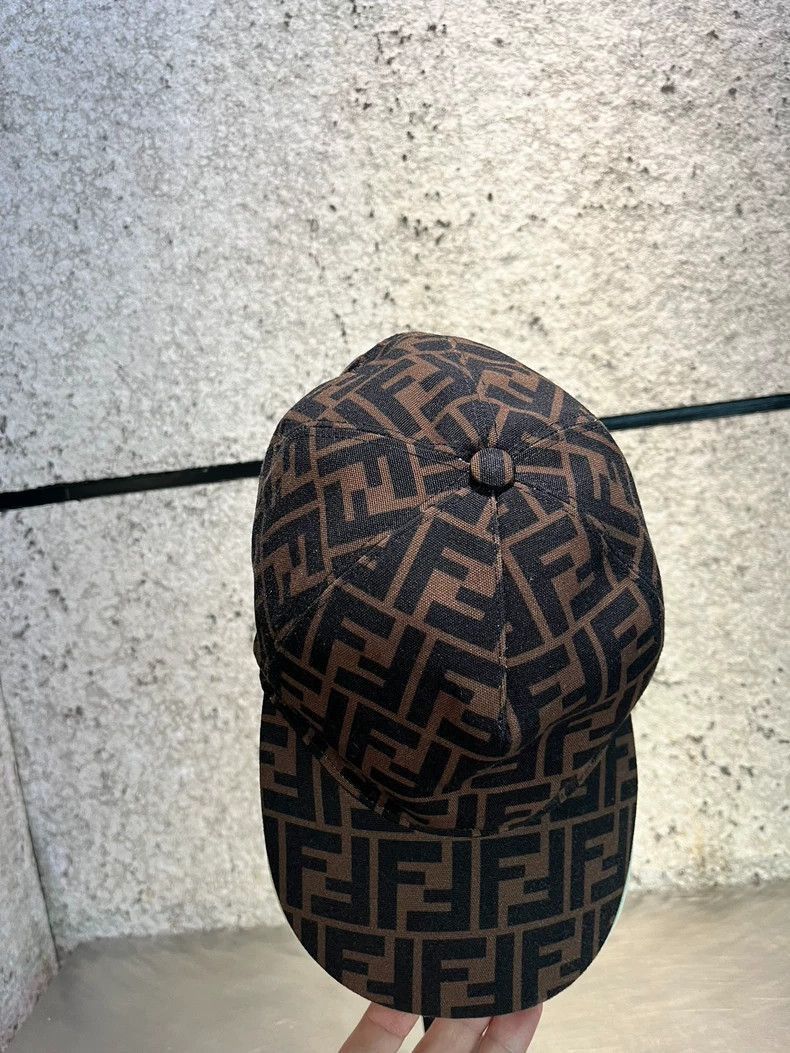 Fendi Fendi Duckbill Hat Size 58cm Size ONE SIZE - 4 Thumbnail