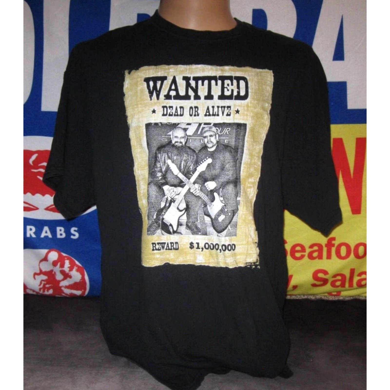 Gildan BUTCH & SUNDANCE They're Back T Shirt Men 2XL Black Gildan Cotton Graphic Print Logo Rock Music 2010s Mens Size US XXL / EU 58 / 5 - 2 Thumbnail