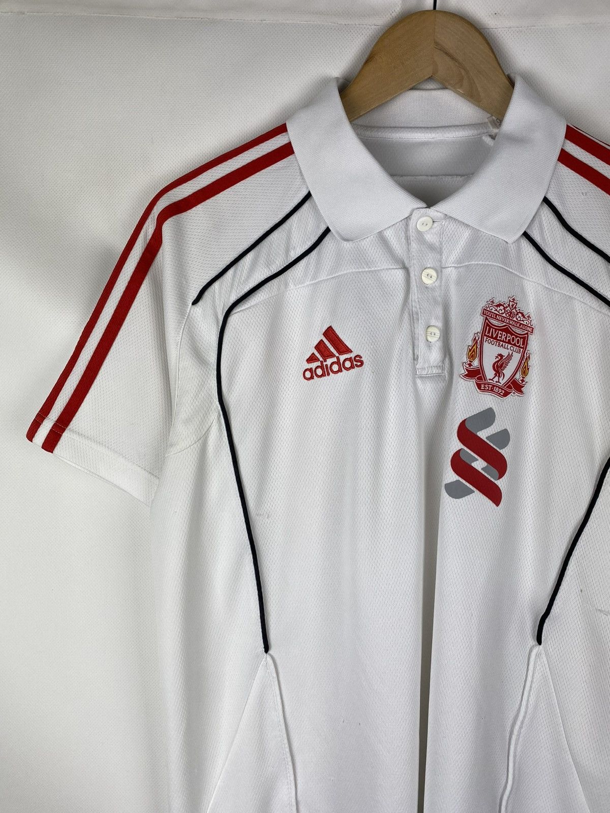 Adidas Adidas Liverpool 2010-11 polo shirt soccer jersey P95537 Size US M / EU 48-50 / 2 - 3 Thumbnail