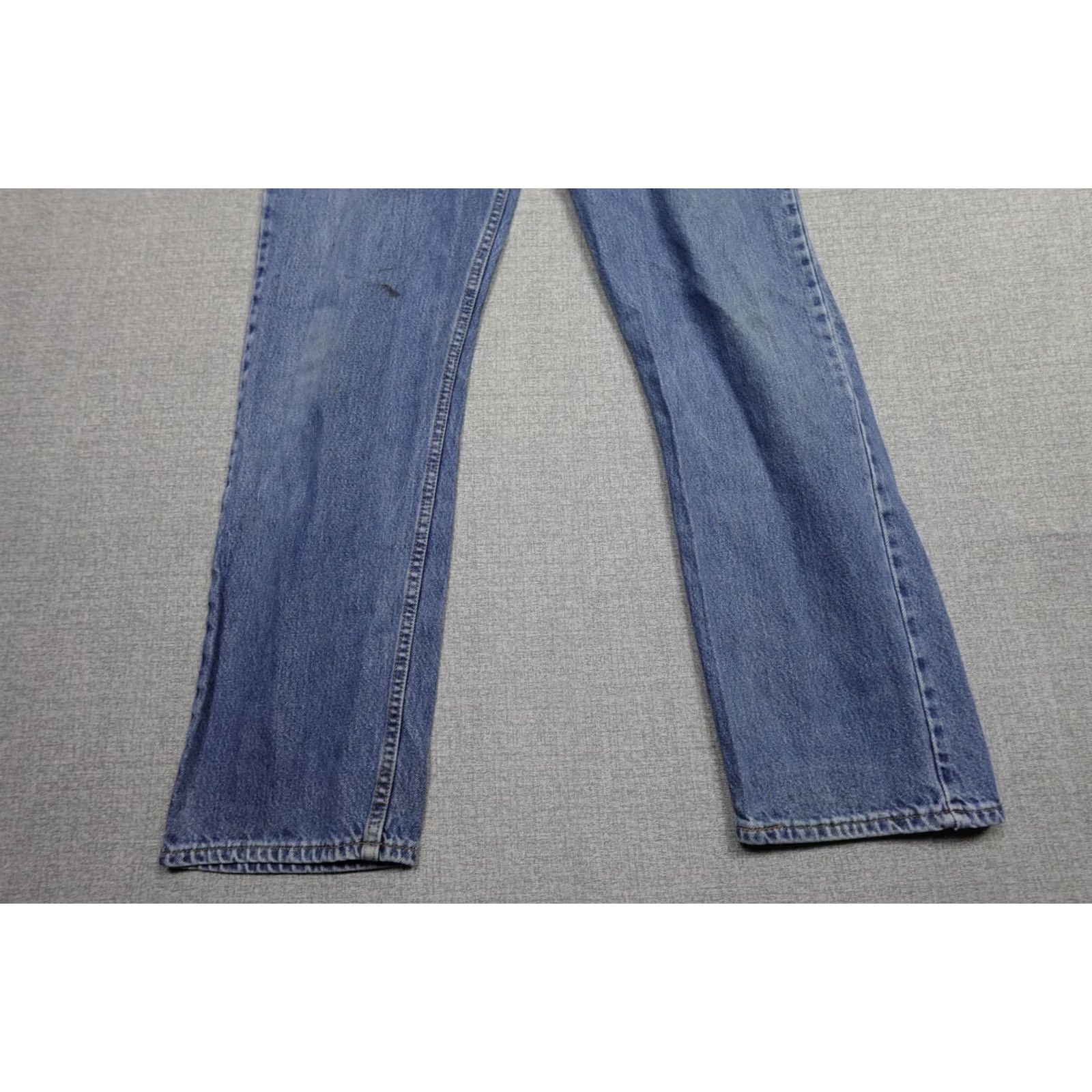 Levi's Vintage Levi's 505 Jeans Mens 38x30 Blue Regular Fit Straight Levi's 505 Cowboy Rancher Jeans Mens Brown? Size US 38 / EU 54 - 3 Thumbnail