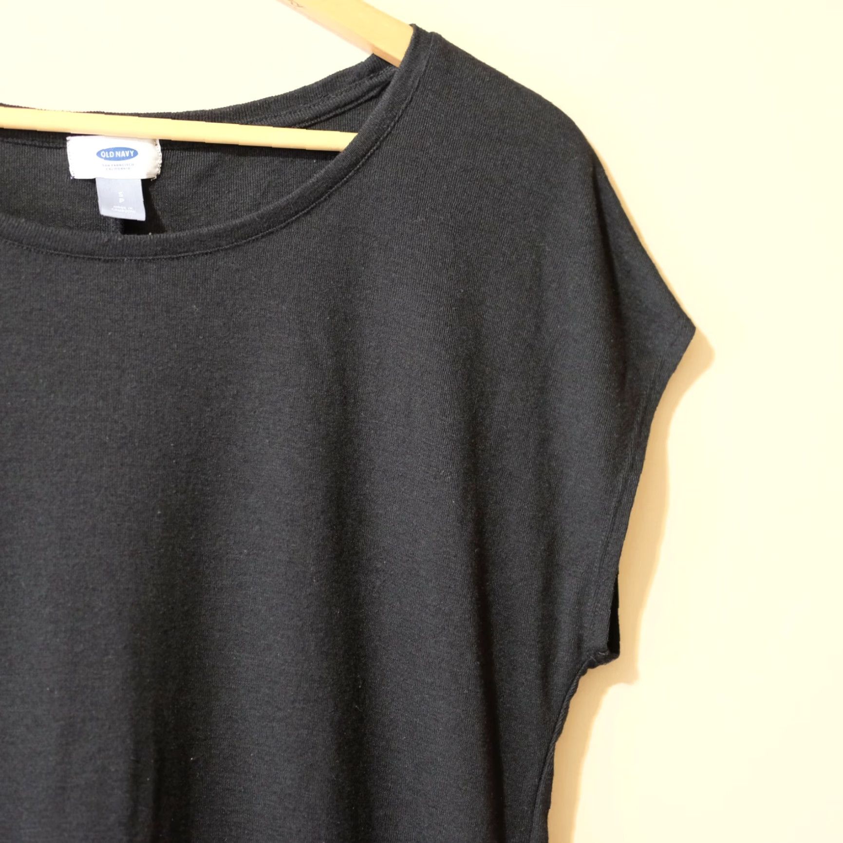 Old Navy Old Navy Black Knit Short Sleeve Relaxed Tee Women’s S Lightweight #p30-96 Size 28" / US 6 / IT 42 - 3 Thumbnail