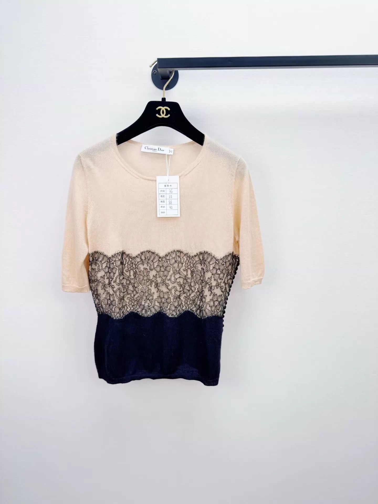 Dior Dior Lace Cashmere Silk Knit SS size 36 worn 2-3x Size XS / US 0-2 / IT 36-38 - 1 Thumbnail