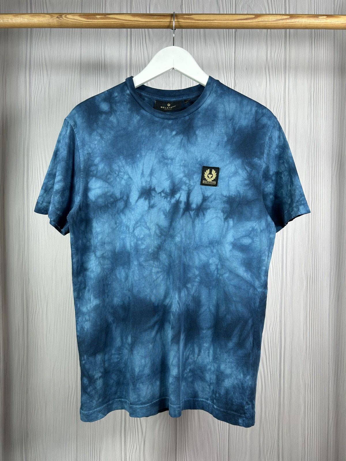 Belstaff Belstaff Men's Patch Logo Tie Dye T-Shirt in Ocean Blue S Size US S / EU 44-46 / 1 - 1 Thumbnail