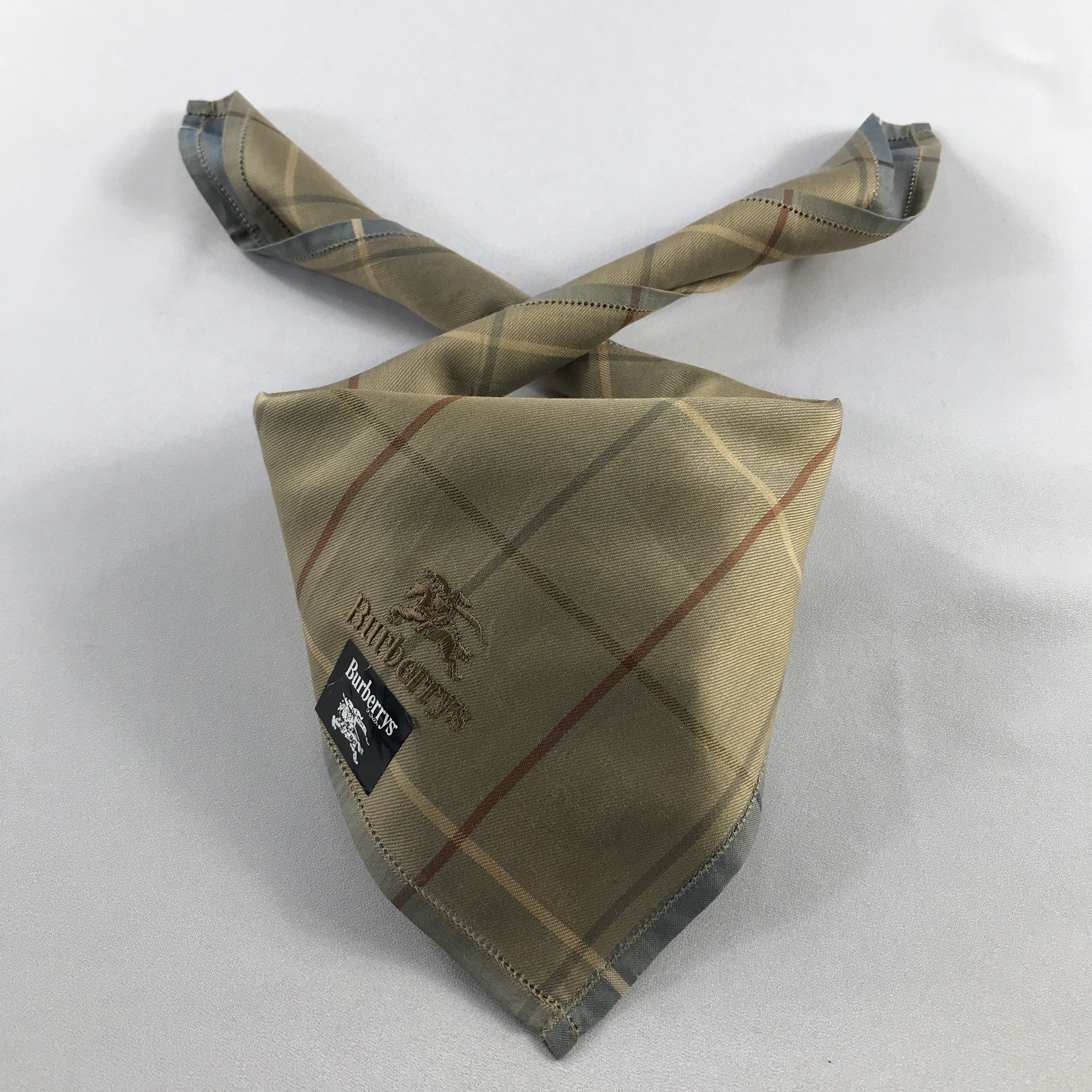 Burberry Burberry Handkerchief / Bandana / Neckerchief C577 Size ONE SIZE - 1 Thumbnail