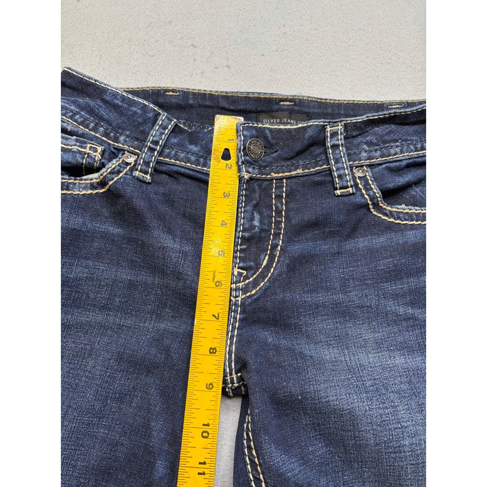 Silver Jeans Co. Silver Jeans Suki Straight Womens 30x30 Dark Bootcut Jeans Size 30" / US 8 / IT 44 - 8 Thumbnail