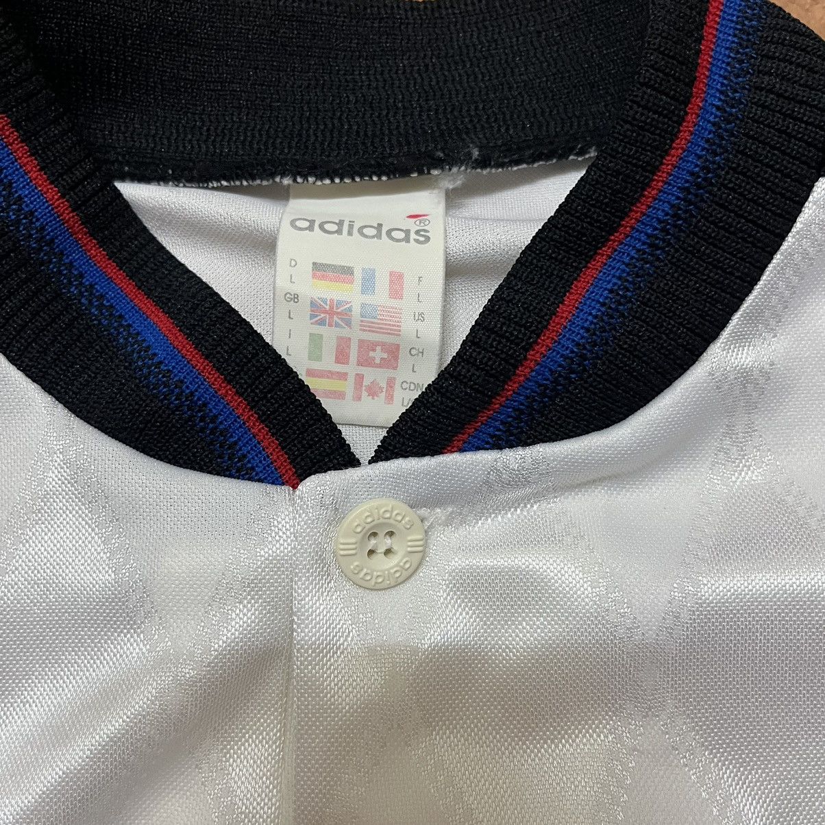 Japanese Brand × Vintage Authentic Vintage Buyern Munich Home 1996-1997 Jersey Size US L / EU 52-54 / 3 - 6 Thumbnail