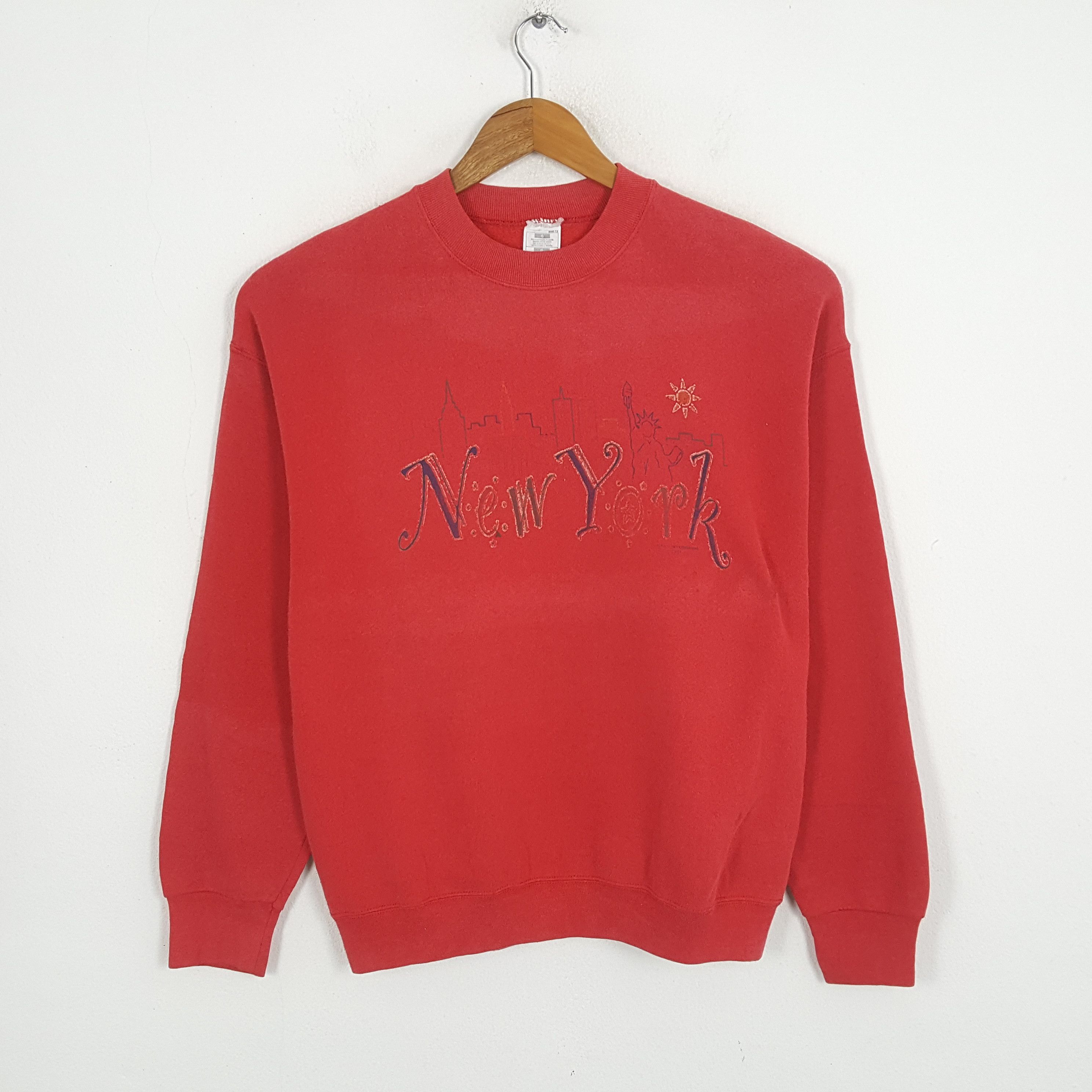 Vintage Vintage NEW YORK American Streetwear Style Sweatshirt Size US L / EU 52-54 / 3 - 1 Thumbnail