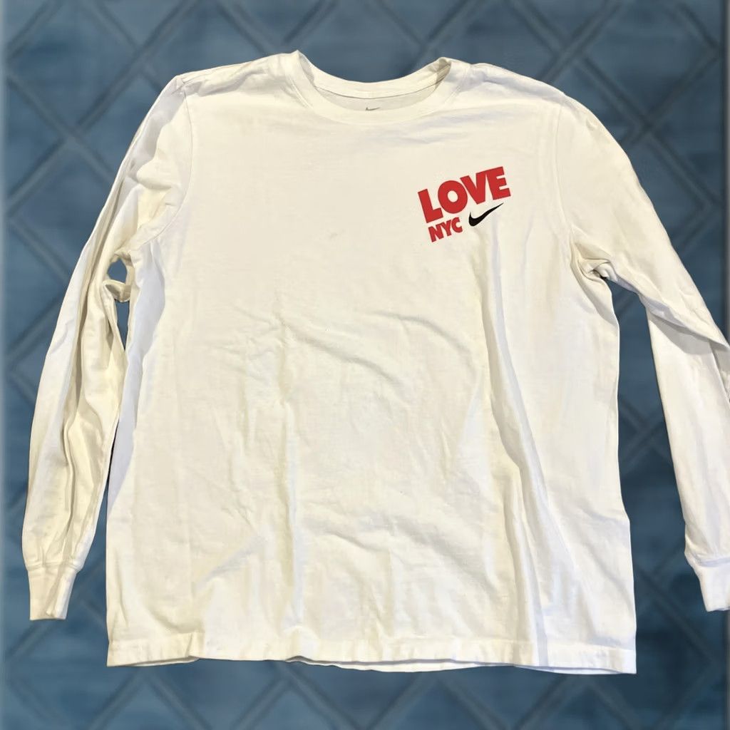 Nike NIKE Shirt Size XL White Long Sleeve LOVE NYC Graphic Men's Size XL T Shirt Awesome Size US XL / EU 56 / 4 - 1 Thumbnail