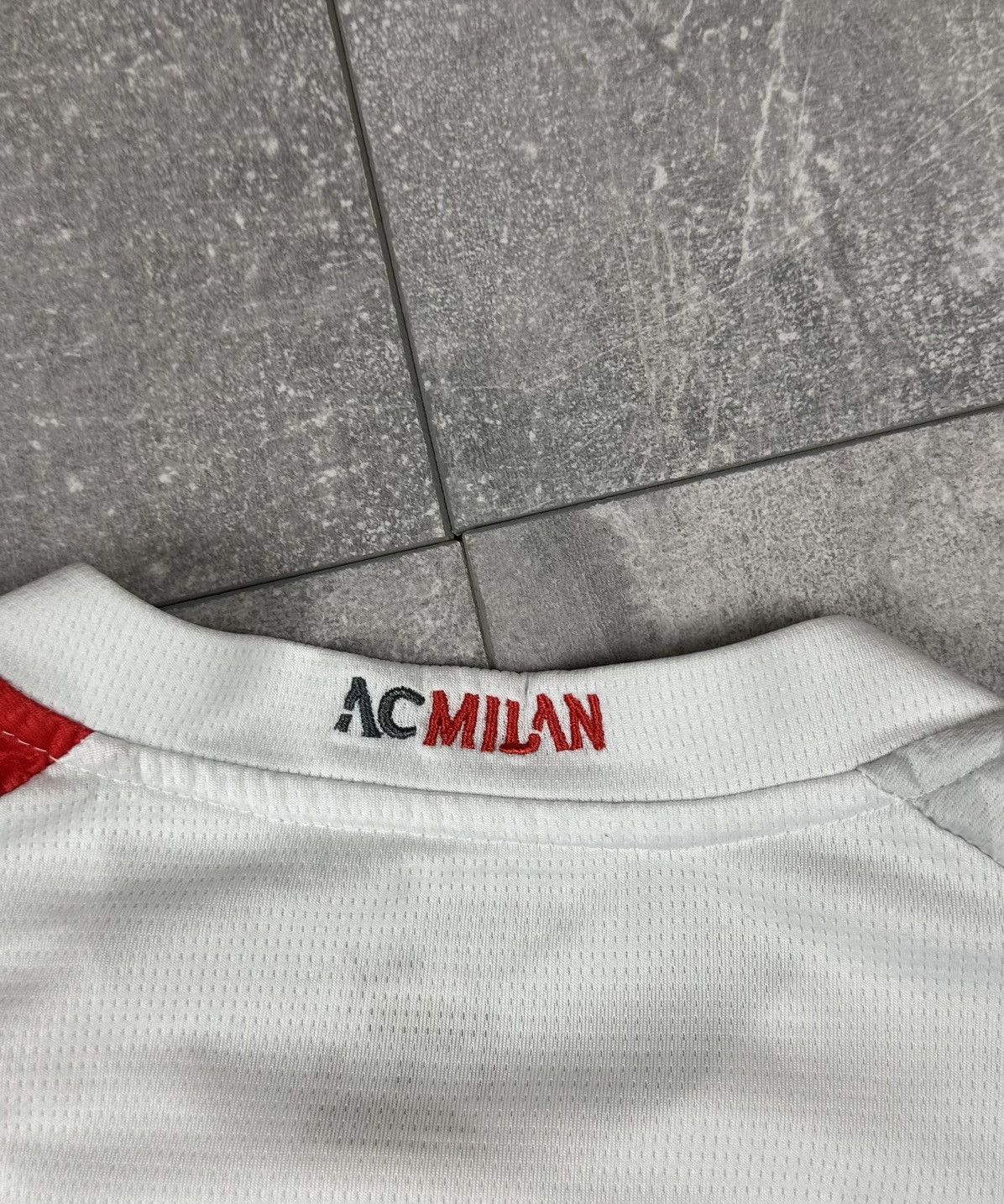 Puma Puma Ac Milan Away 2023/24 Theo #19 Soccer Jersey Size US XL / EU 56 / 4 - 17 Thumbnail