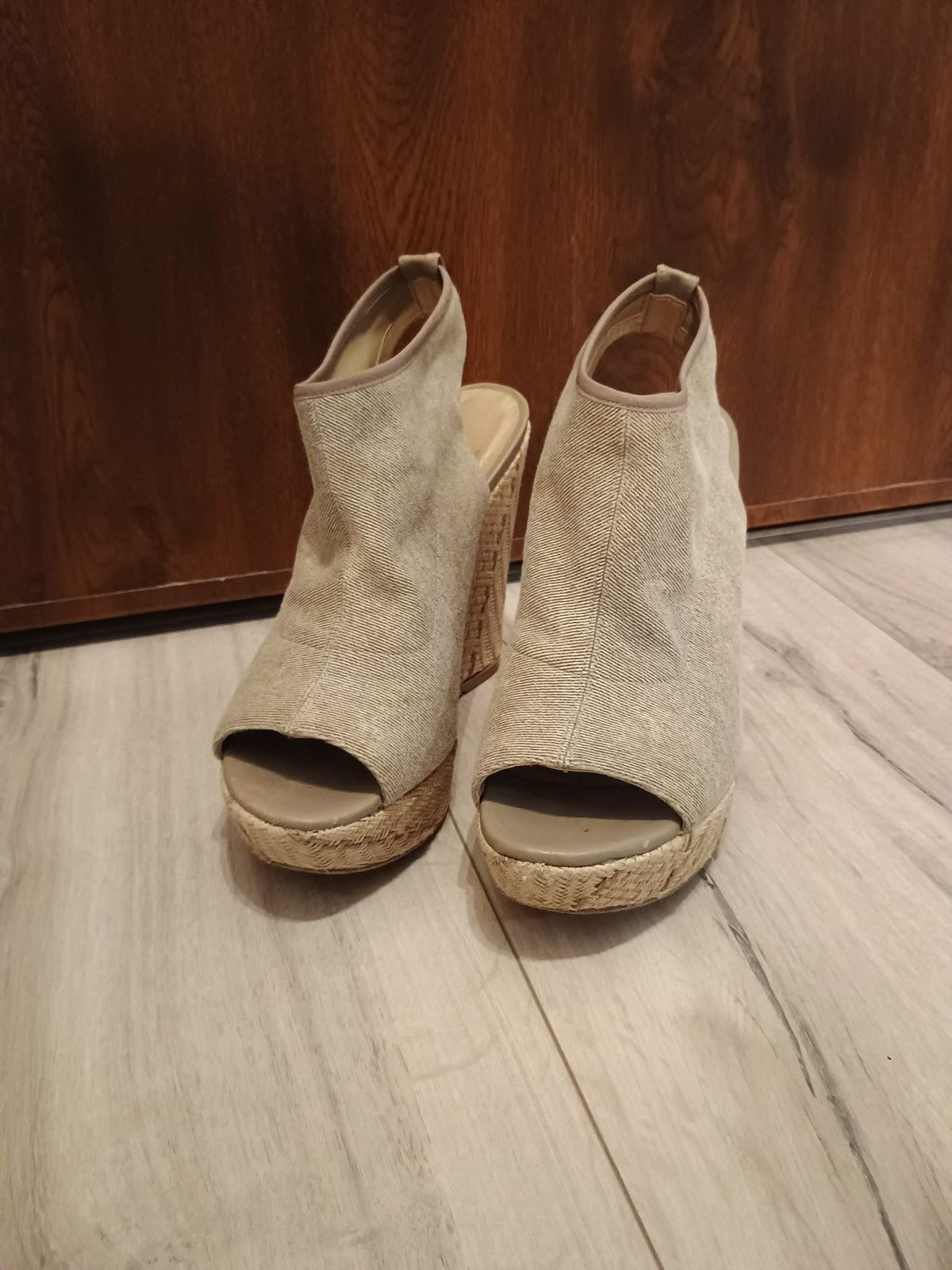 Stuart Weitzman Stuart Weitzman platforms Size US 7.5 / IT 37.5 - 1 Thumbnail