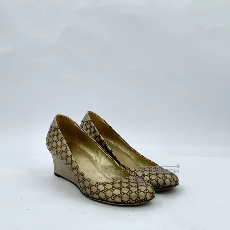 Gucci Gucci Brown logo full print round toe slope heel high heel Size US 6.5 / IT 36.5 - 2 Thumbnail