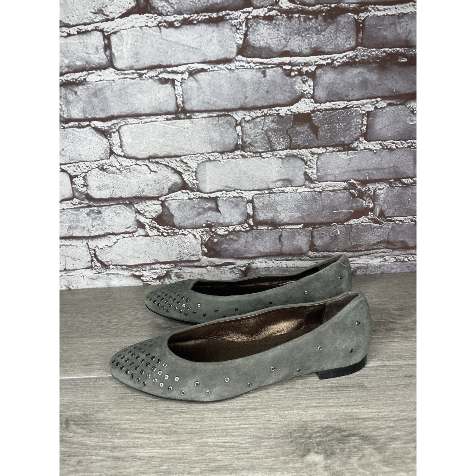 AGLINI AGL Grommet Gray Suede Leather Studded Pointed Toe Flats Wom Size US 7.5 / IT 37.5 - 15 Thumbnail