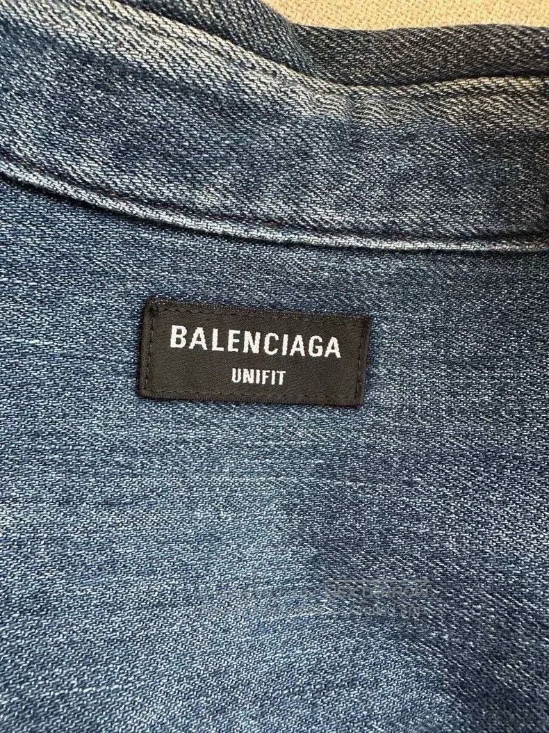 Balenciaga Balenciaga Pocket Logo Embroidered Deep Blue Denim Short S Size US S / EU 44-46 / 1 - 4 Thumbnail