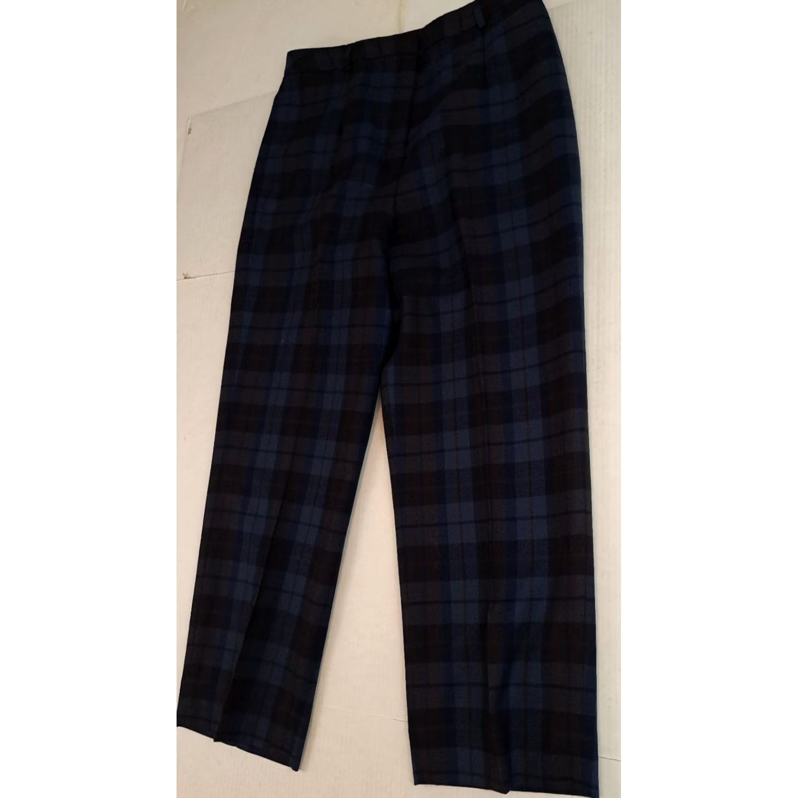 Pendleton VINTAGE Pendleton Wool Pants size 14 Blue Plaid Golf USA Woman Size 36" / US 14 / IT 50 - 2 Thumbnail
