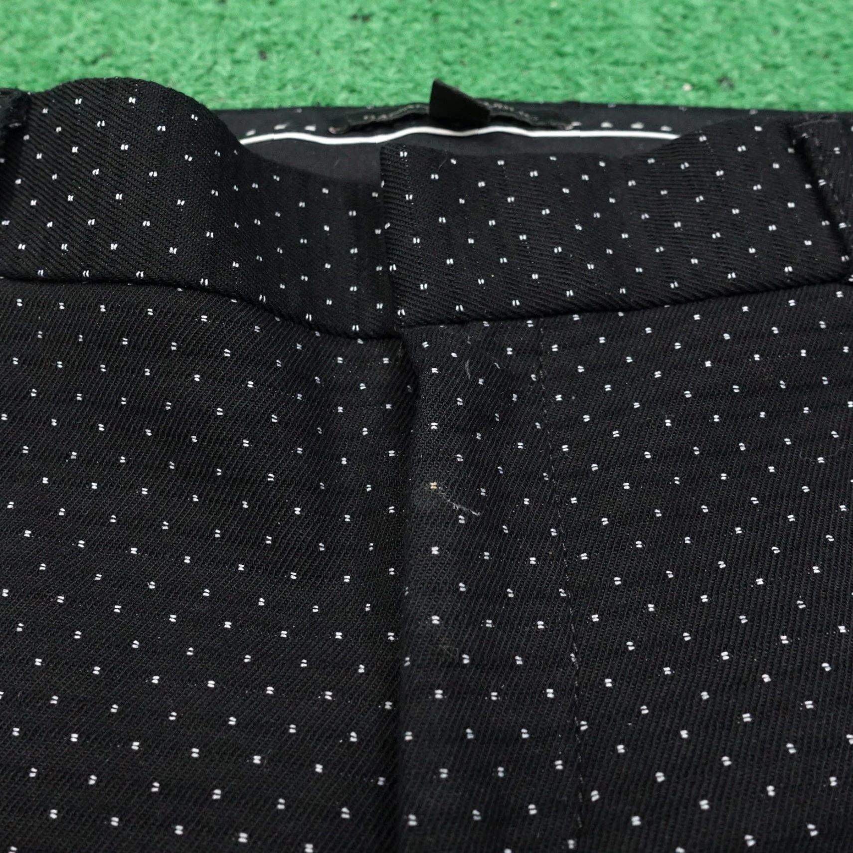 Banana Republic Vintage Banana Republic Geometric Pattern Black White Dress Pants Women Size 8 Fall Winter Size 30" / US 8 / IT 44 - 3 Thumbnail