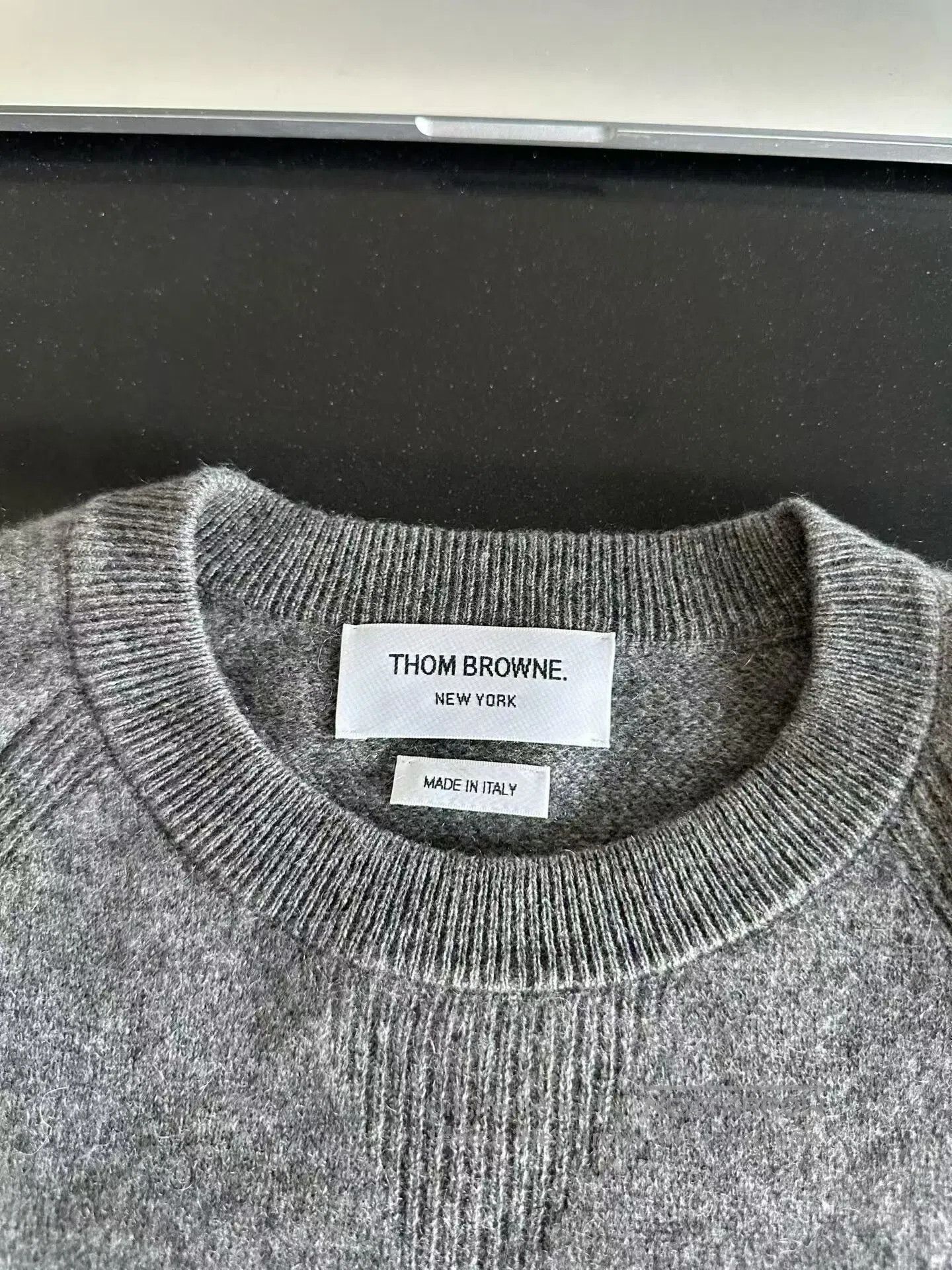 Thom Browne Thom Browne Medium Gray Cashmere Sweater. Size US S / EU 44-46 / 1 - 3 Thumbnail