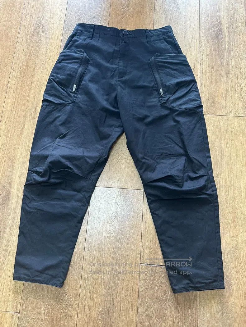 Other Acronym size M Casual black pants Size US 39 - 2 Thumbnail