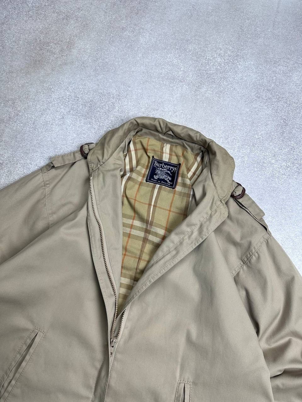Burberry Vintage Burberry Nova Check Military Jacket Rare L Size US L / EU 52-54 / 3 - 2 Thumbnail