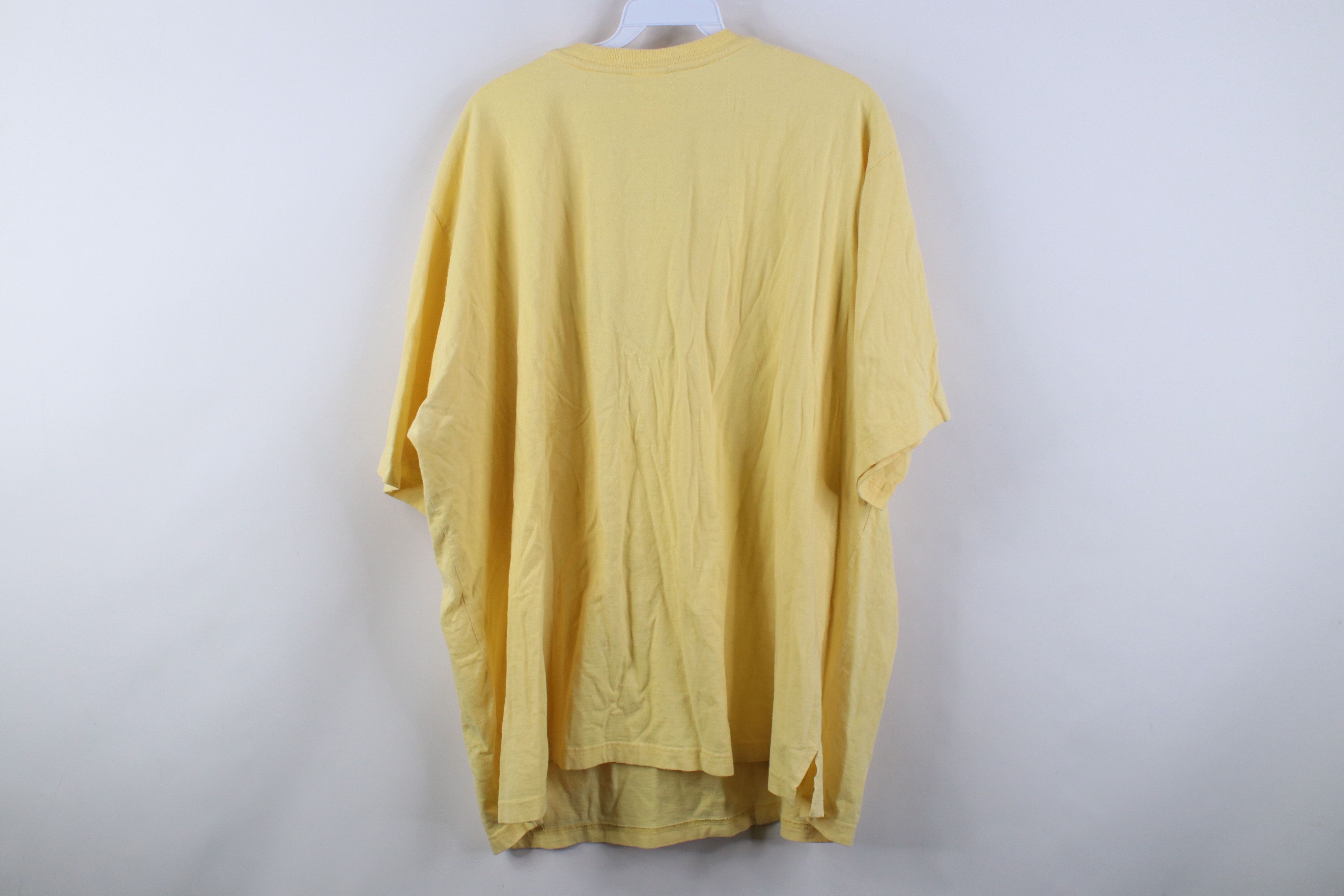 Vintage Vintage Y2K 2001 Looney Tunes Sylvester Tweety Bird T-Shirt Size 3XL / US 20-22 - 11 Thumbnail