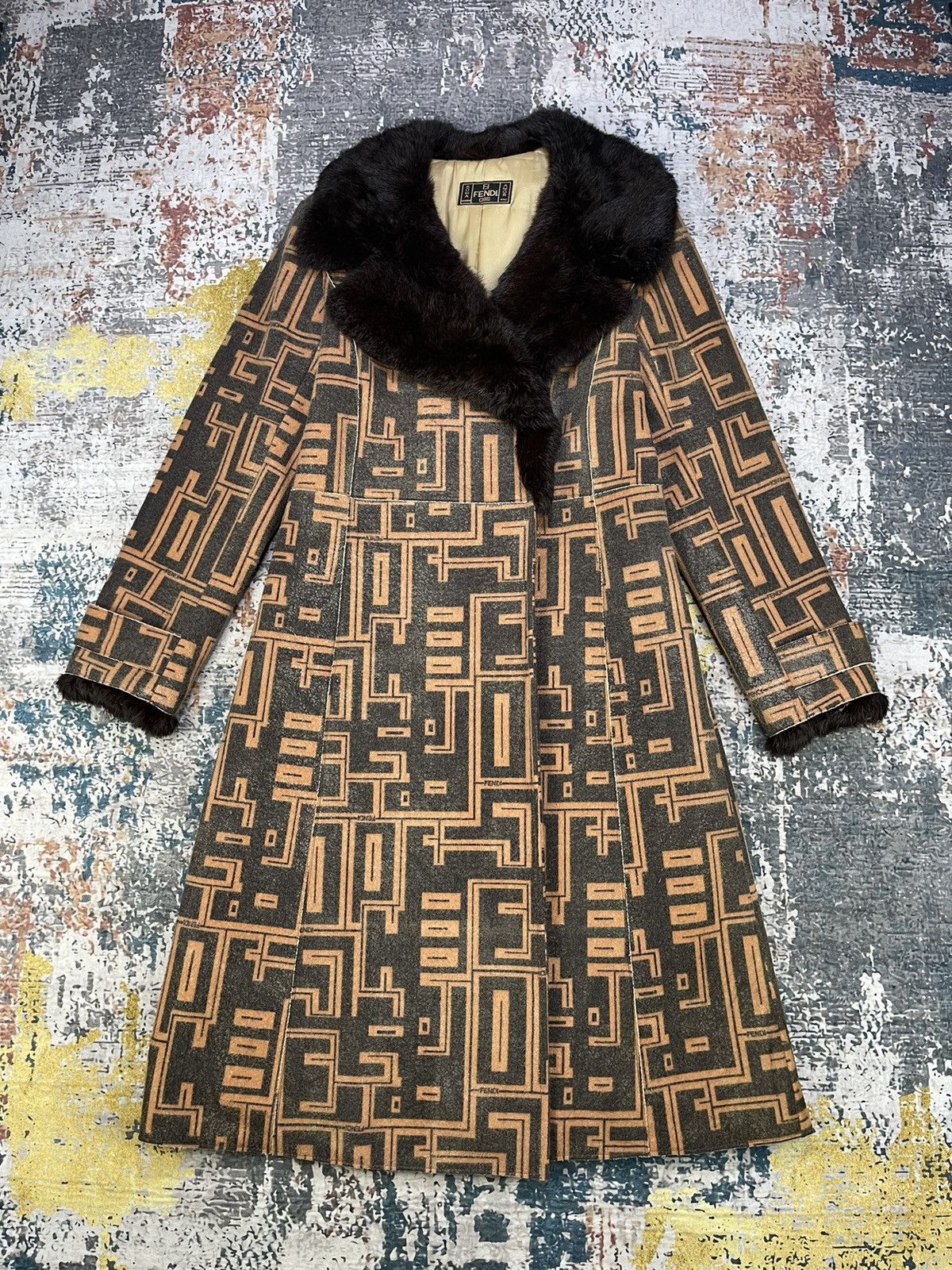 Fendi Vintage FENDI Roma Jeans Abstract Fur Trench Coats Size M / US 6-8 / IT 42-44 - 1 Thumbnail