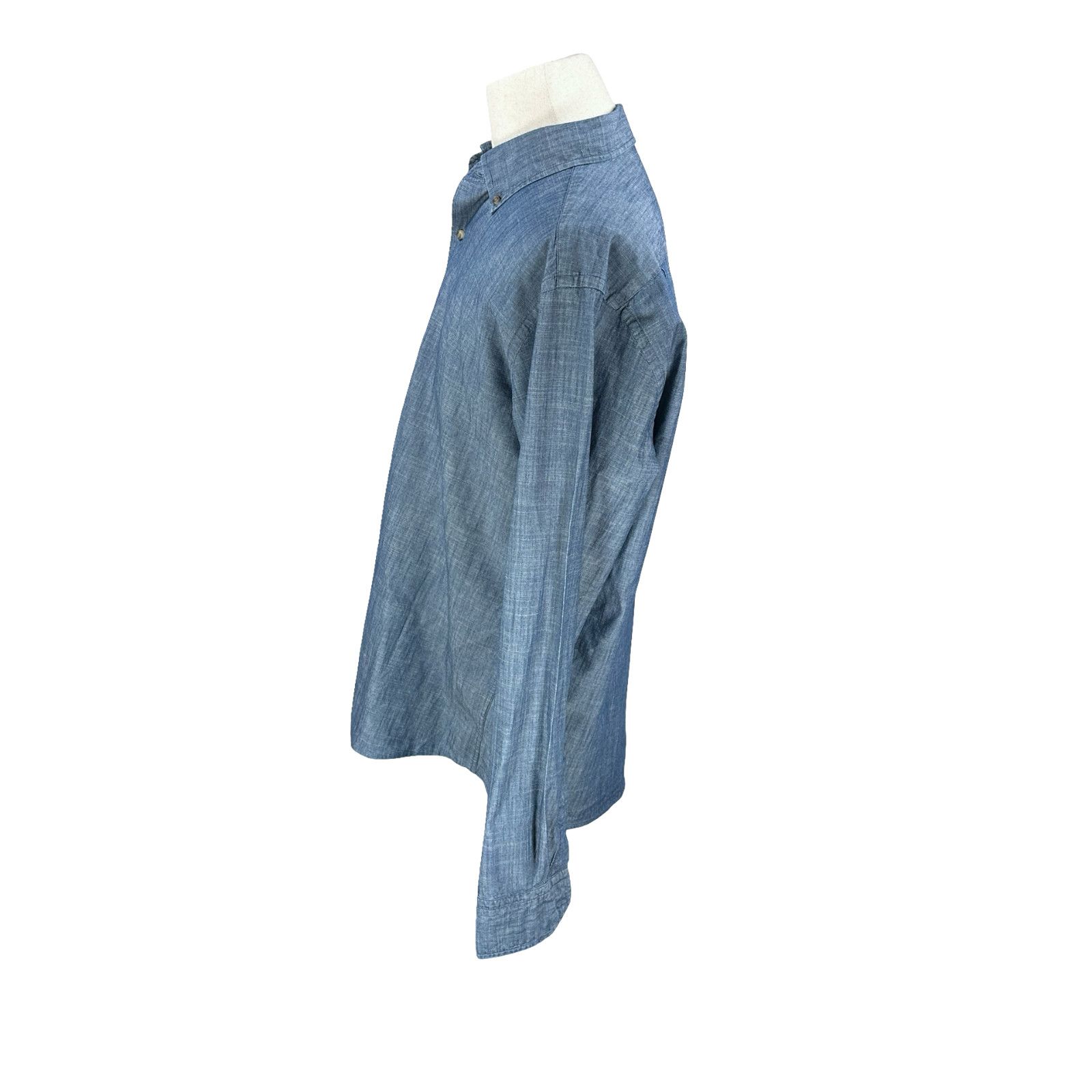 Peter Millar Peter Millar Summer Chambray Shirt Men’s XL Blue Button-Down Size US XL / EU 56 / 4 - 4 Thumbnail
