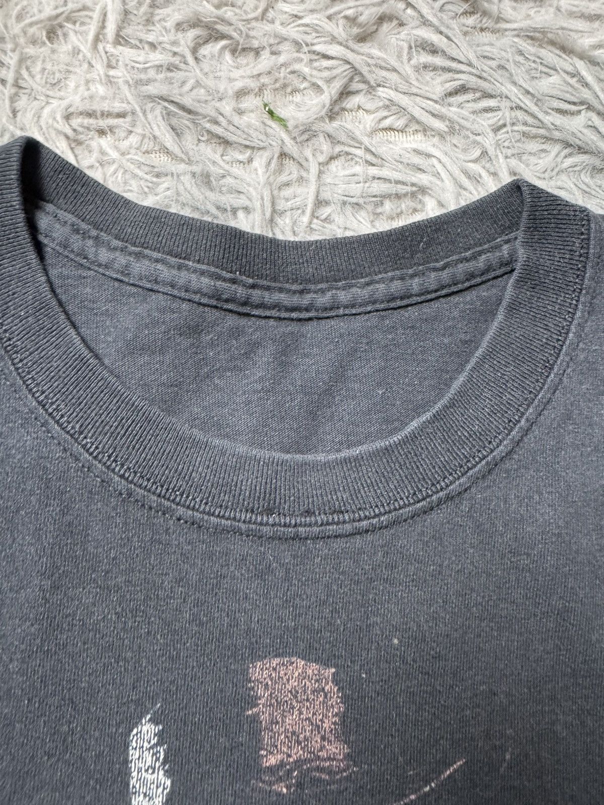 Vintage Red Dead Redemption 2 Game Tee Size US L / EU 52-54 / 3 - 2 Thumbnail