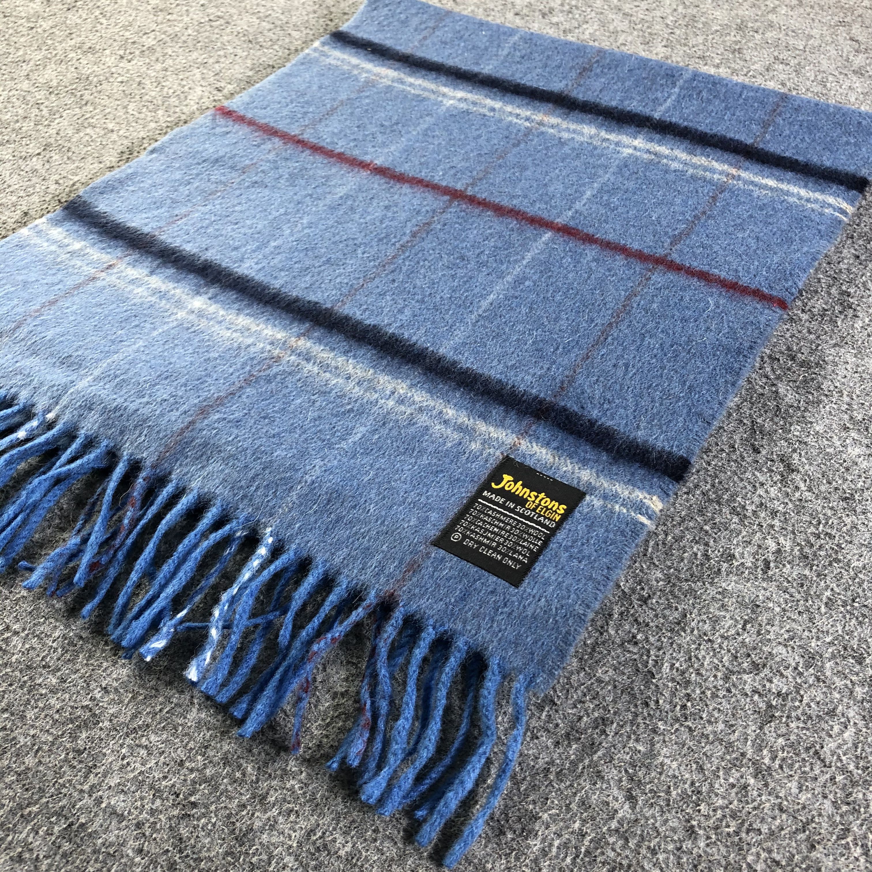 Johnstons Of Elgin Johnstons Of Elgin Cashmere Scarf / Muffler / Neckwear P142 Size ONE SIZE - 3 Thumbnail