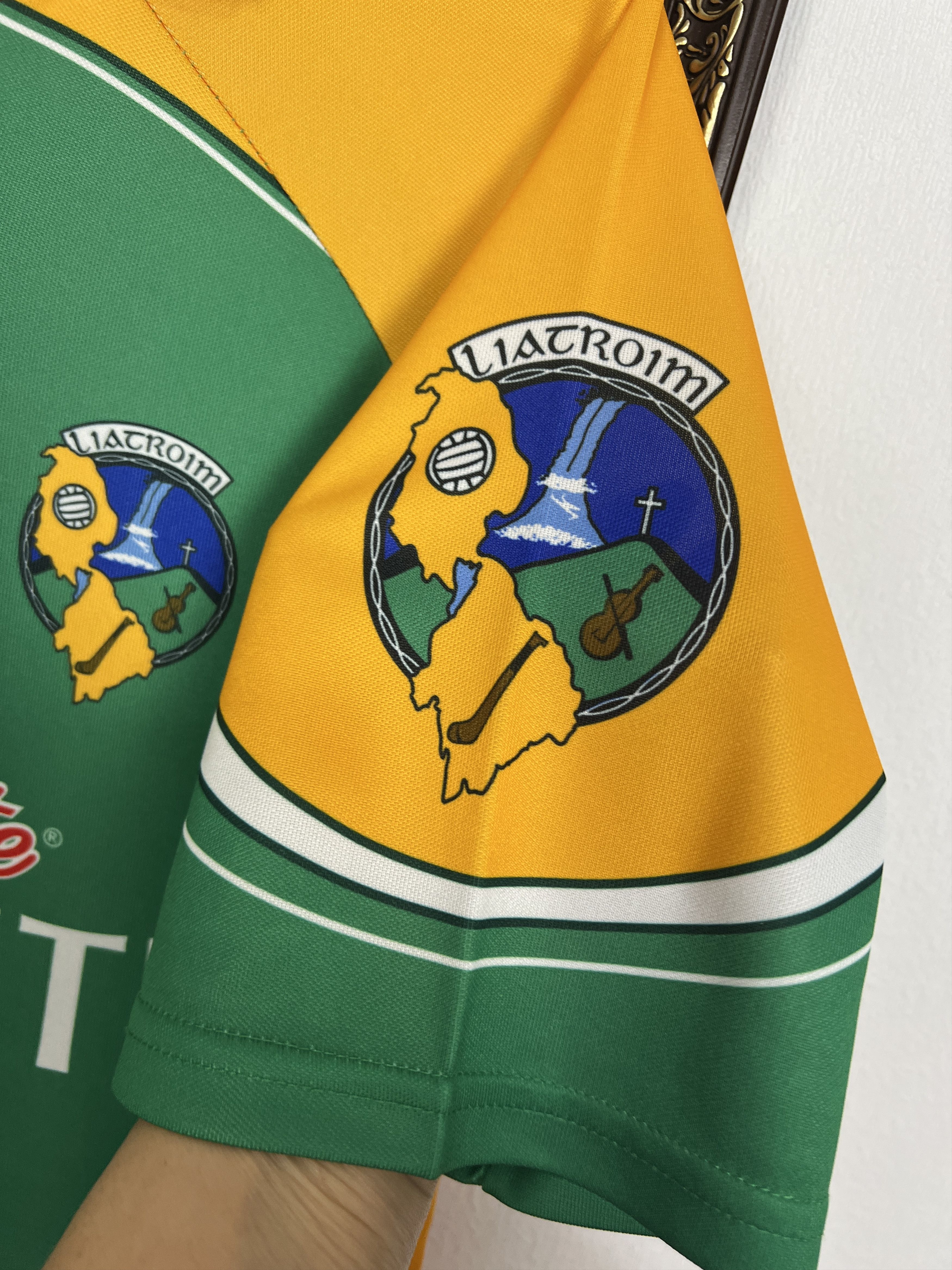 O'Neill Vintage 2000's Leitrim GAA Jersey Sport Shirt Trikot Size US L / EU 52-54 / 3 - 4 Thumbnail