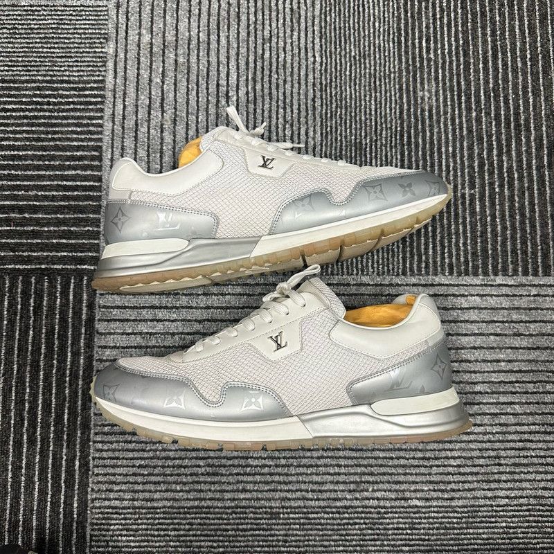 Louis Vuitton Louis Vuitton Run Away Low-top Casual Sneakers -2508 Size US 10.5 / EU 43-44 - 2 Thumbnail