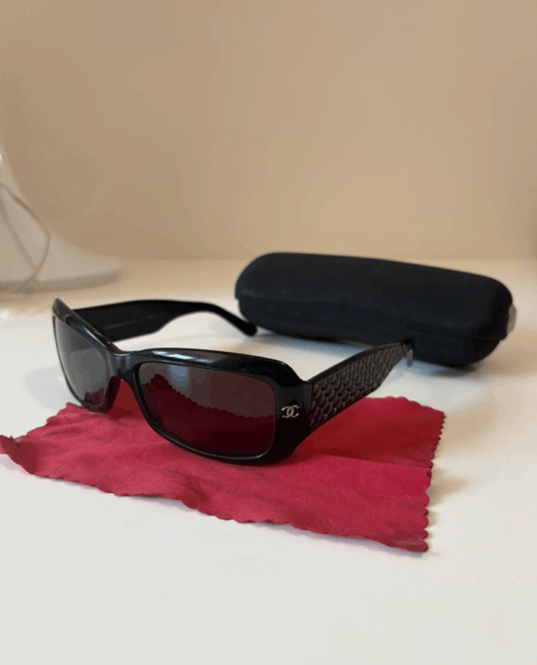 Chanel × Vintage CHANEL Sunglasses 5099 Rimless Rhinestones Vintage Size ONE SIZE - 1 Thumbnail