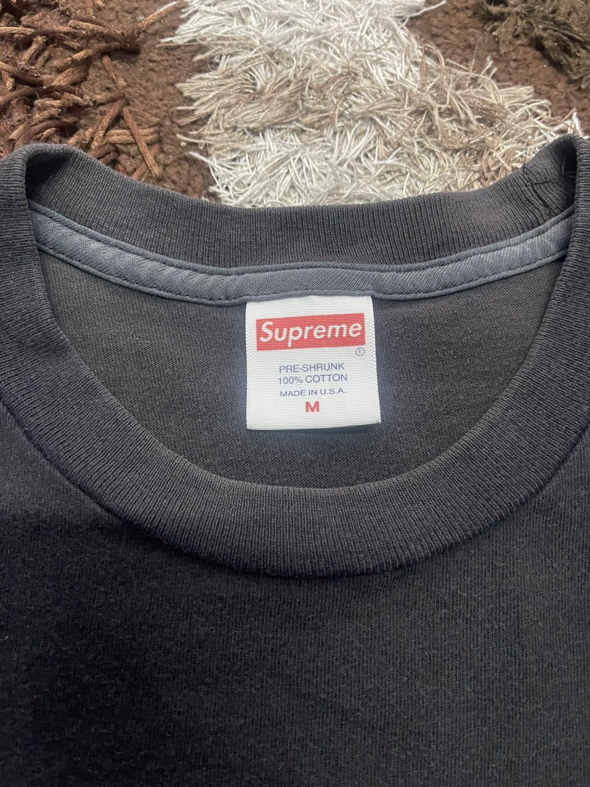 Supreme 🔥HOT🔥 SUPREME POUVOIR SUPREME SPELL OUT VERY RARE Size US M / EU 48-50 / 2 - 4 Thumbnail