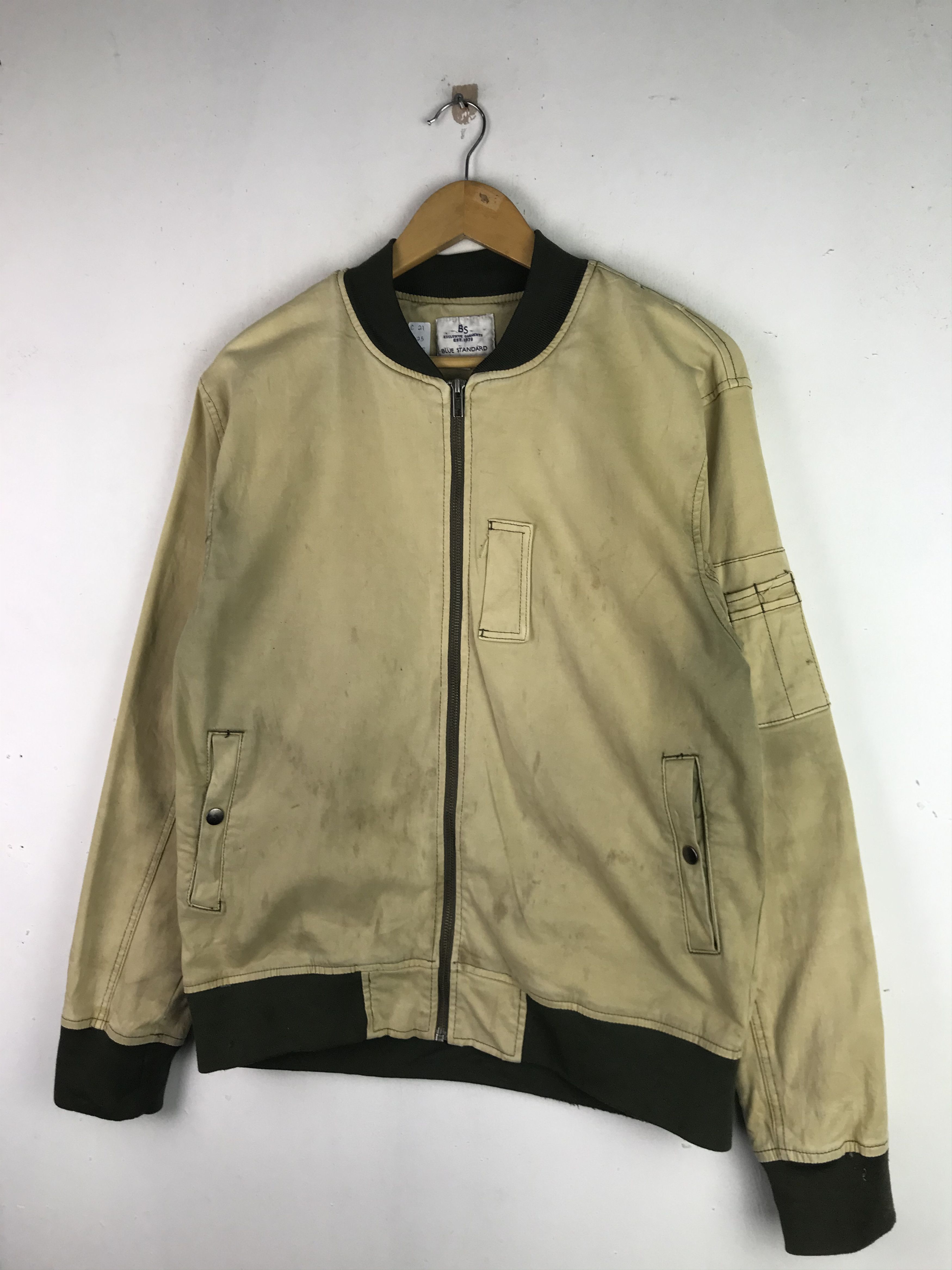 Japanese Brand × Vintage Vintage Distressed Full Zipper Tactical Bomber Jacket Size US L / EU 52-54 / 3 - 5 Thumbnail