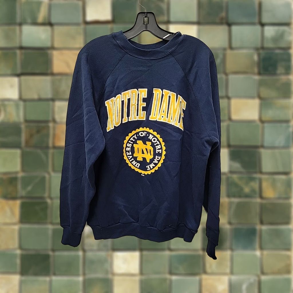 Tultex VINTAGE Tultex Notre Dame Fighting Irish Crewneck Sweatshirt XL Navy Graphic Print Mens Sweatshirt Size US XL / EU 56 / 4 - 1 Thumbnail