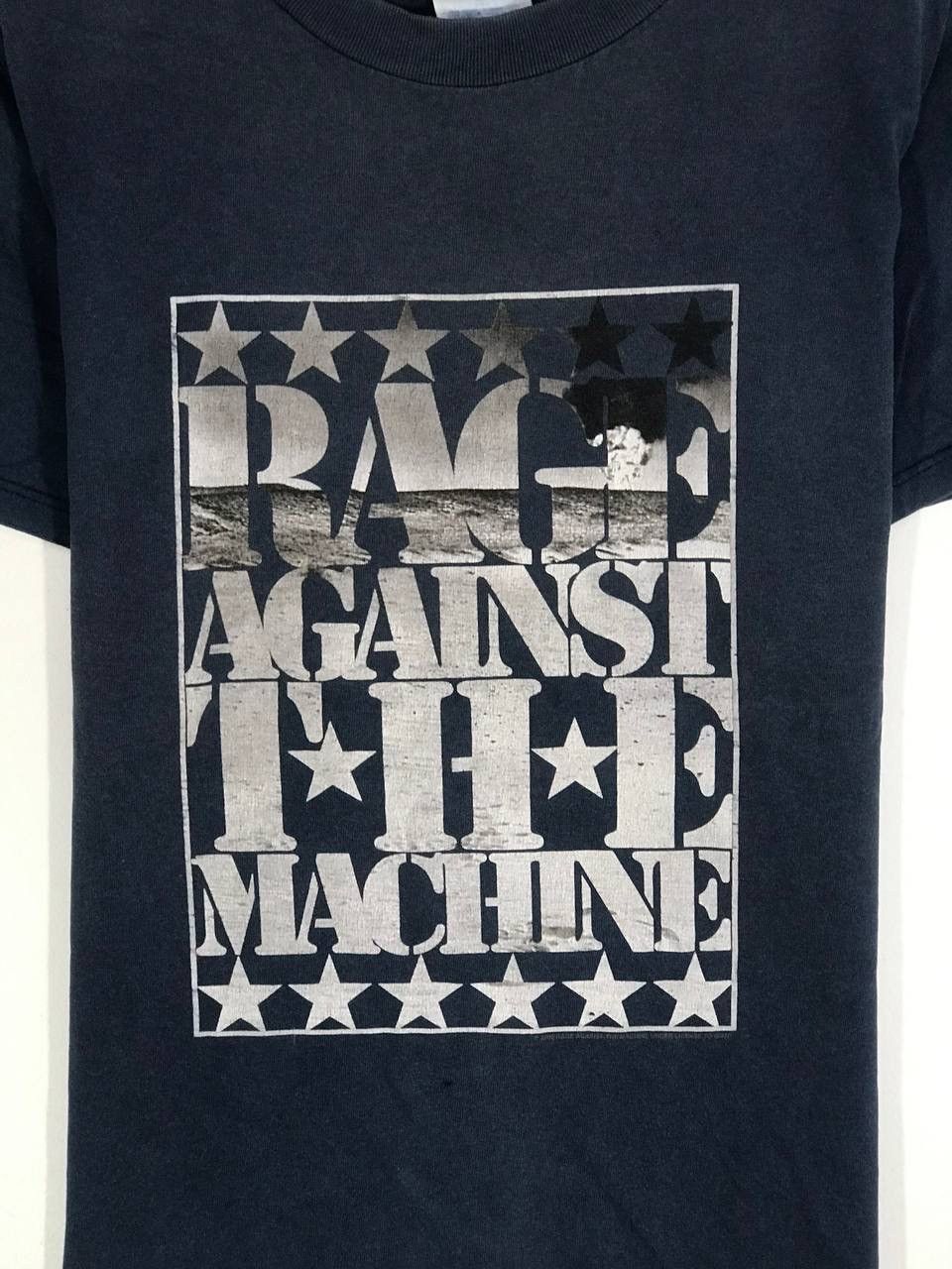 Band Tees Vintage rage against the machine star Size US XL / EU 56 / 4 - 4 Thumbnail