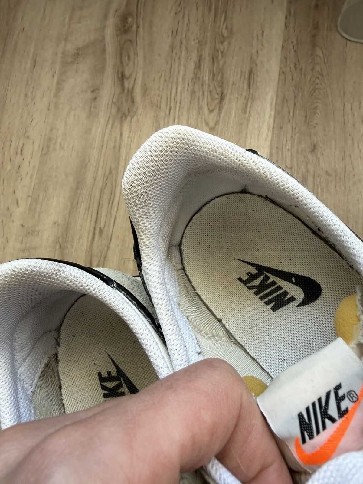 Nike Nike Waffle Trainer 2 WhiteBlack US 9.5 UK 8.5 Classic Retro Size US 9.5 / EU 42-43 - 8 Thumbnail