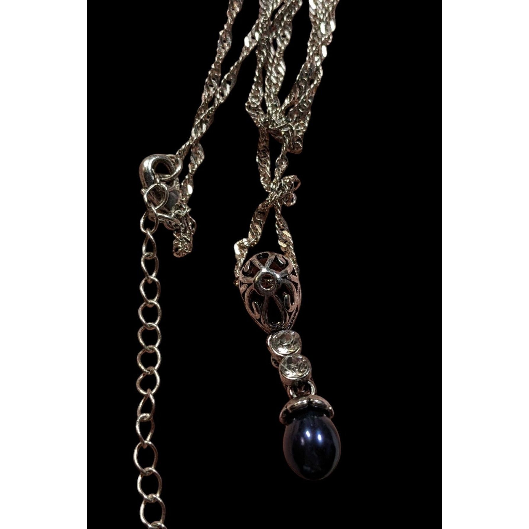 Other Elegant Whimsical Silver Tone Pendant Necklace With Dark Blu Size ONE SIZE - 3 Thumbnail