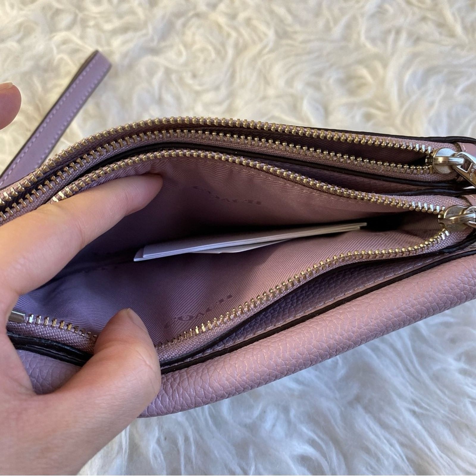 Coach Coach Clutch with Gold Hardware and Wrist Strap Size ONE SIZE - 10 Thumbnail