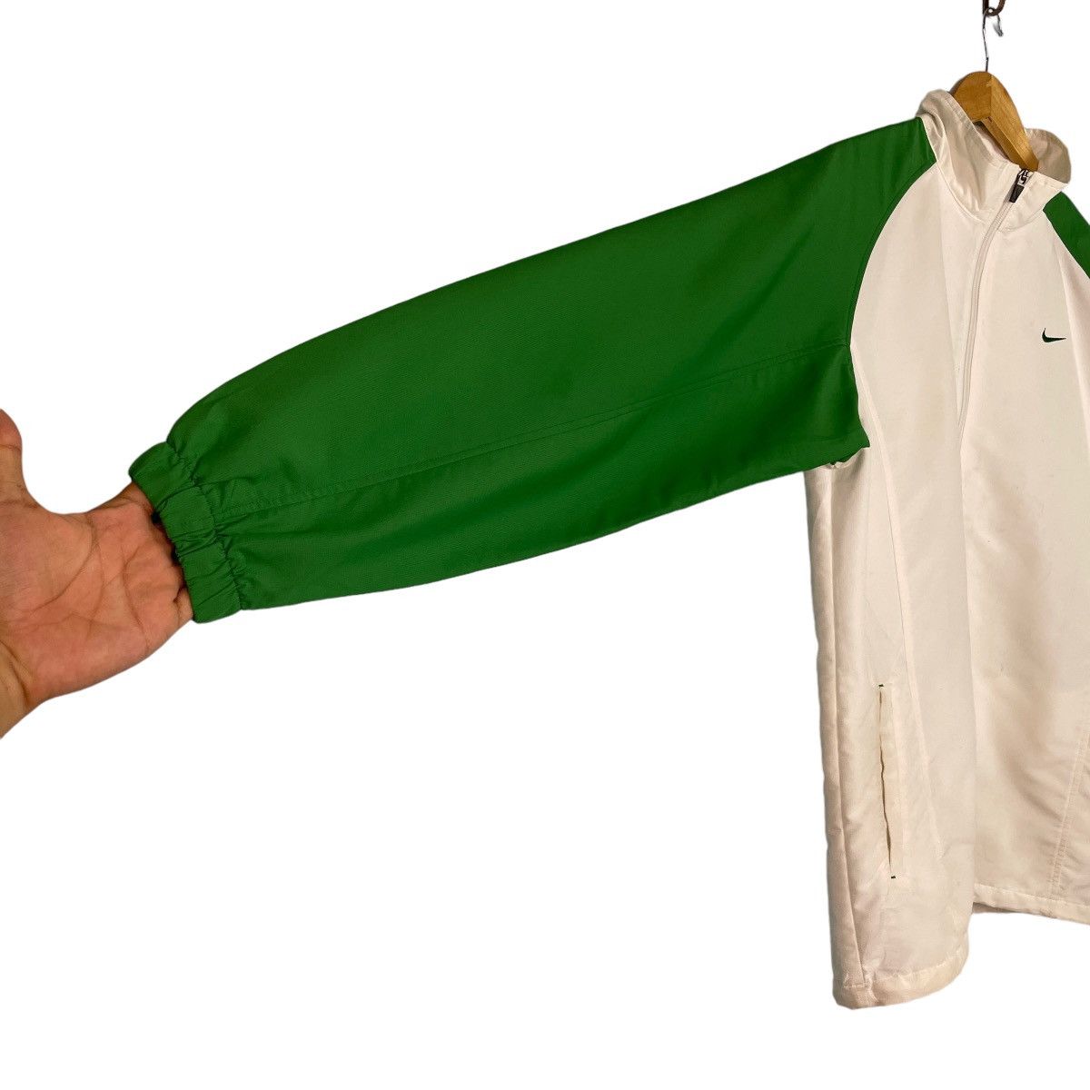 Nike 🔥LAST PRICE🔥 Nike Rare Green White Zipper Windbreaker Size US L / EU 52-54 / 3 - 6 Thumbnail